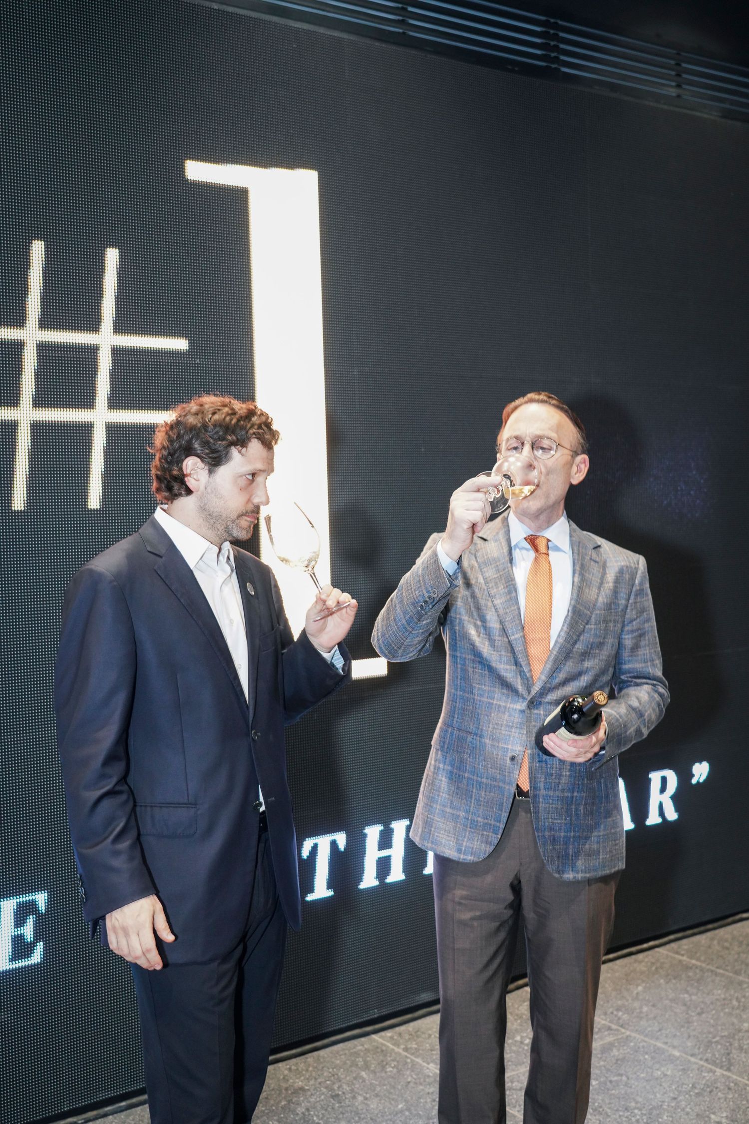 Fotografía profesional, cobertura evento corporativos. Bebidas alcohólicas. vinos. 
prensa