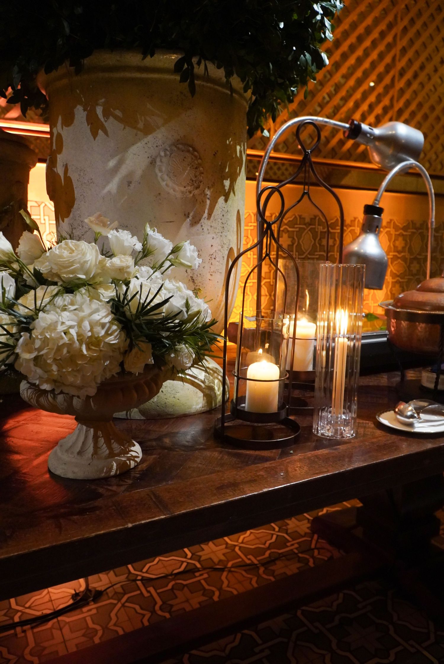 Fotografía profesional, decoracion de bodas. pre boda, luz tenue.
