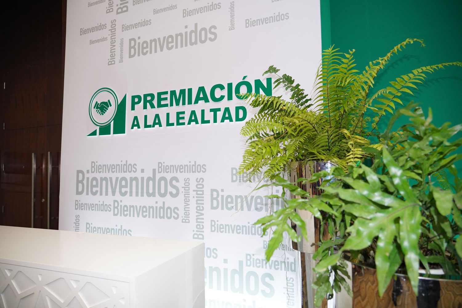 cobertura evento corporativos. laboratorio referencia. PREMIACIÓN A LA LEALTAD 2025