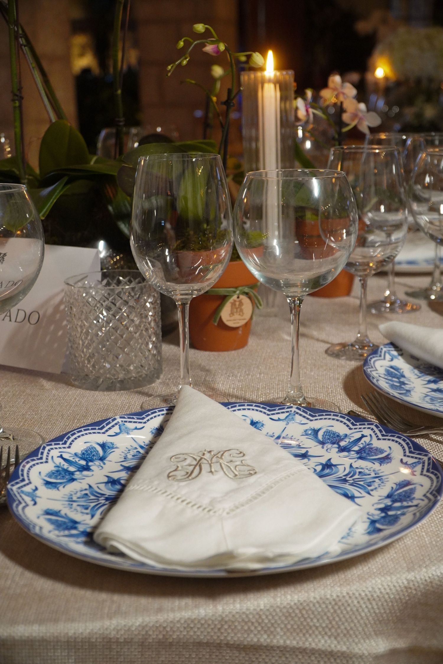 Fotografía profesional, decoracion de bodas. pre boda, luz tenue.