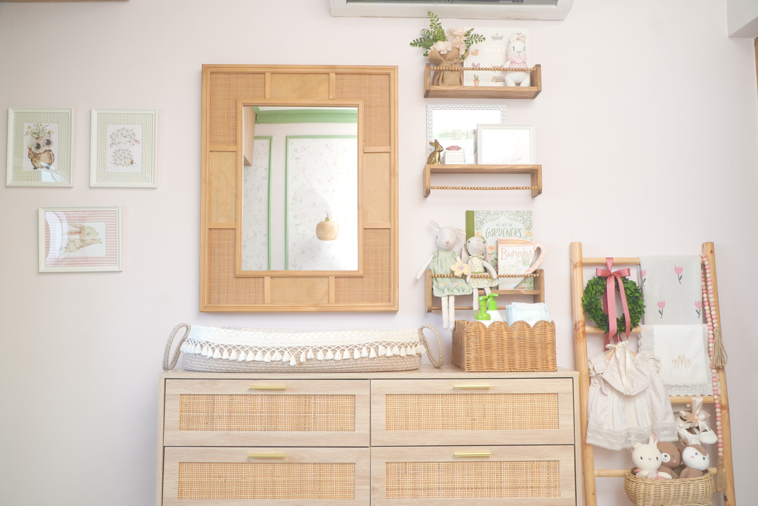 Fotografía profesional, decoracion de interiores. Habitación infantil.
