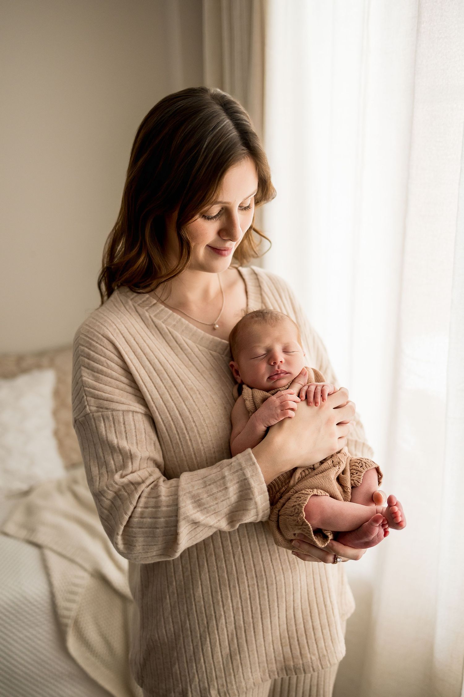 Minimalist baby photography in Southern Ontario