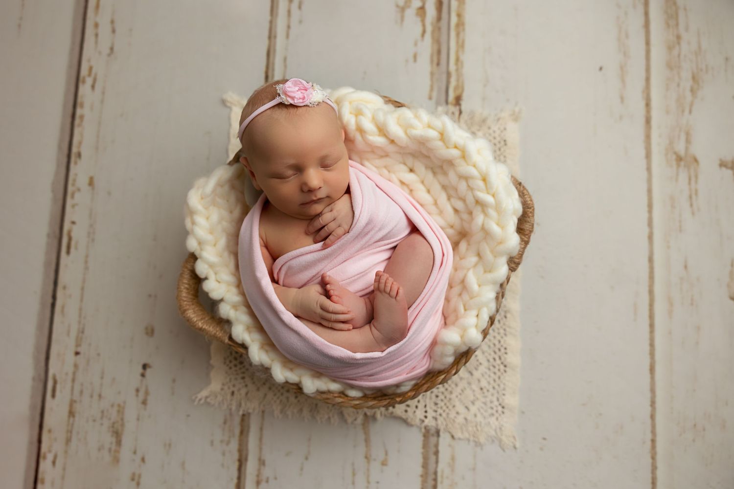 baby girl newborn photography ideas in hamilton ontario