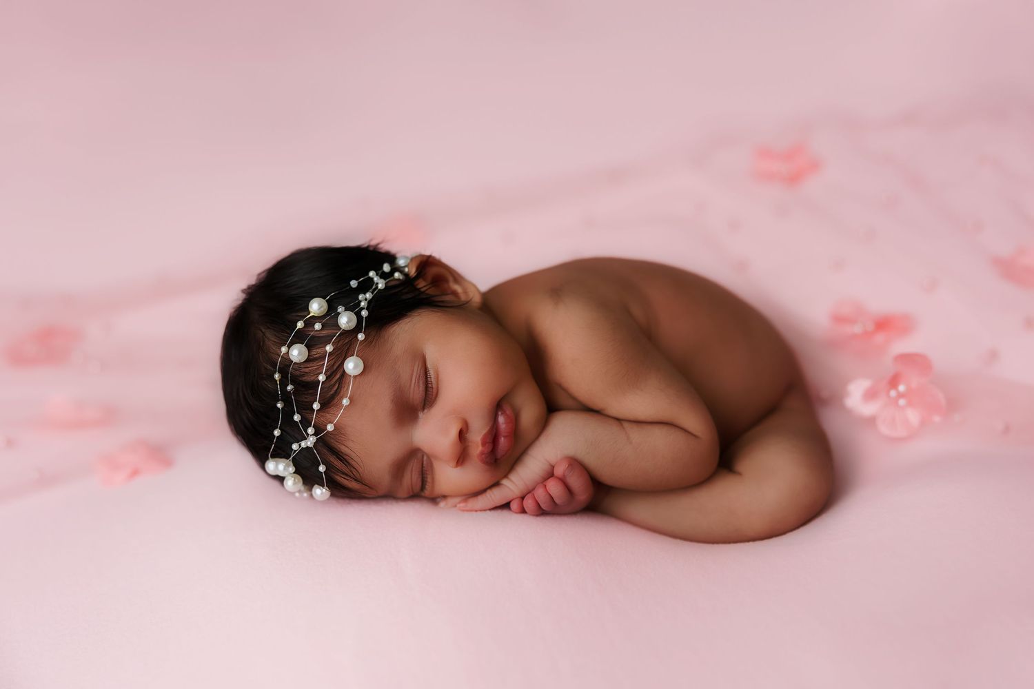 baby girl newborn mini session