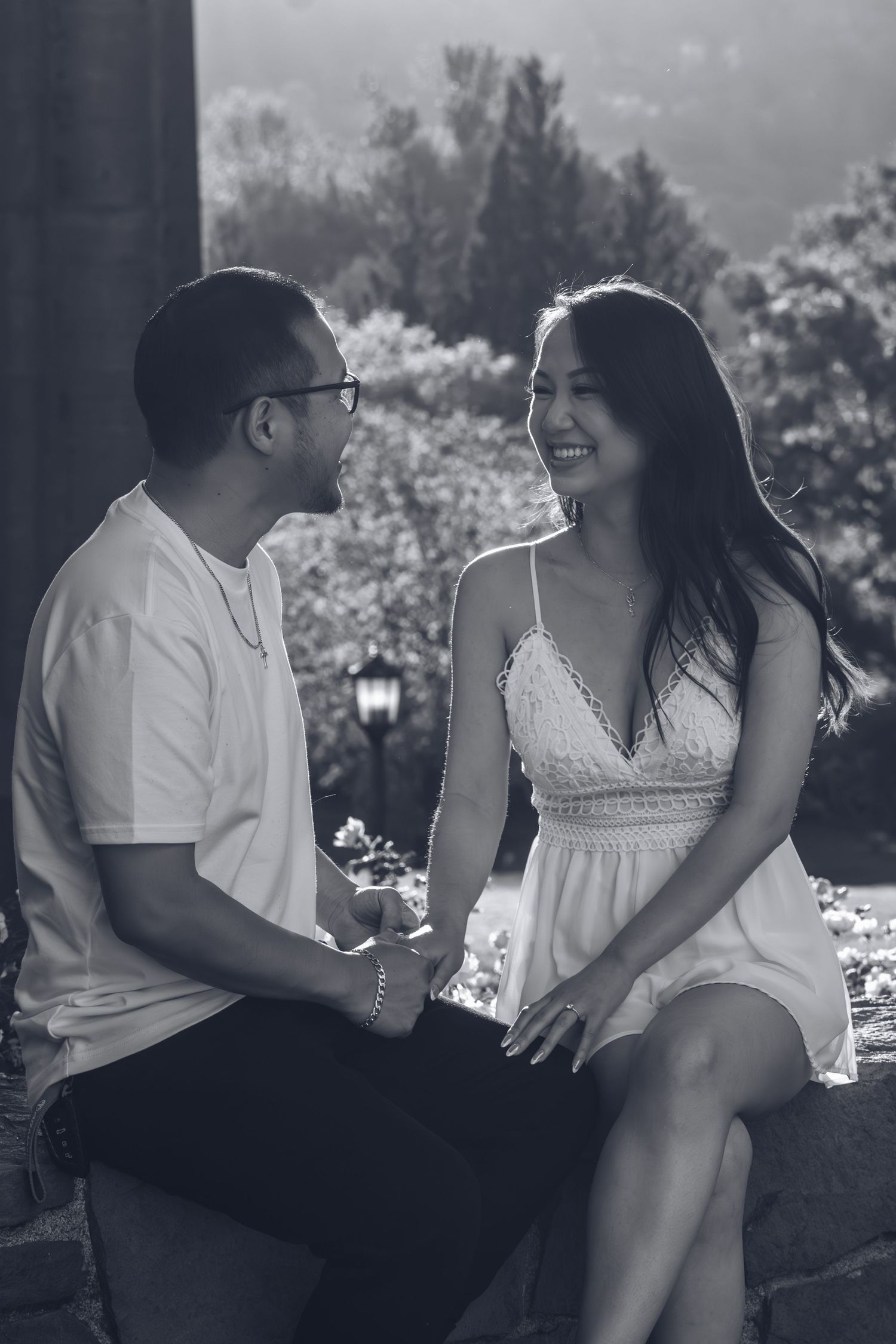 Photo by Emylee Yambao Unjaded Photography Engagement Photo Portland, Oregon