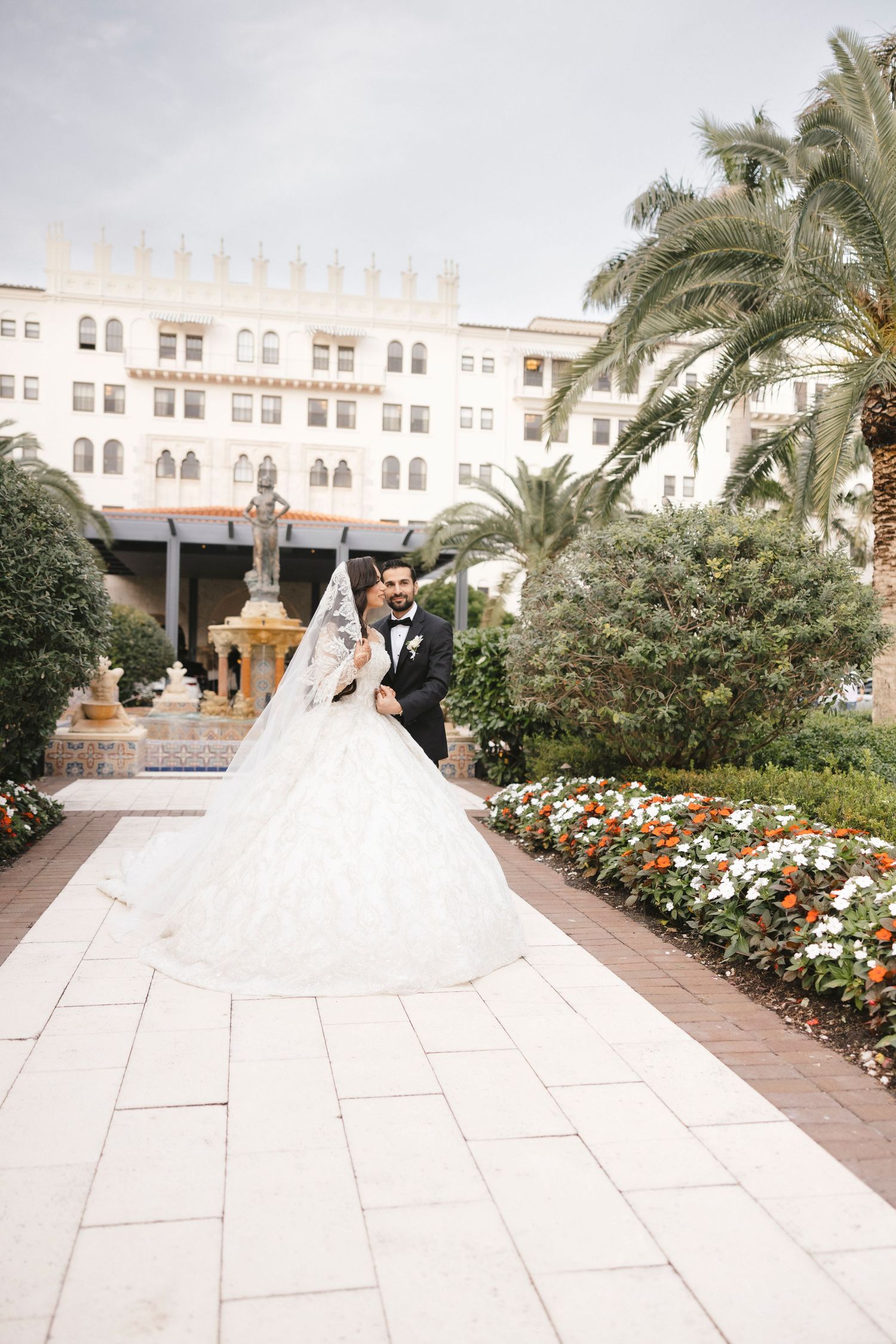weddings, miami, under the veil shot, bride and groom, miami photographer, couples session, portrait photogrpahy, editorial photography