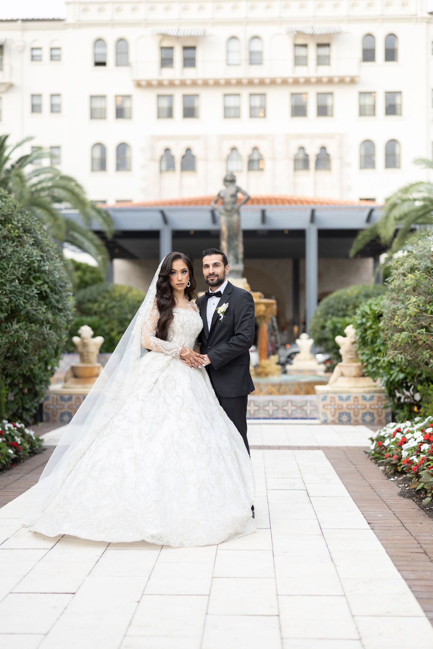 weddings, miami, under the veil shot, bride and groom, miami photographer, couples session, portrait photogrpahy, editorial photography