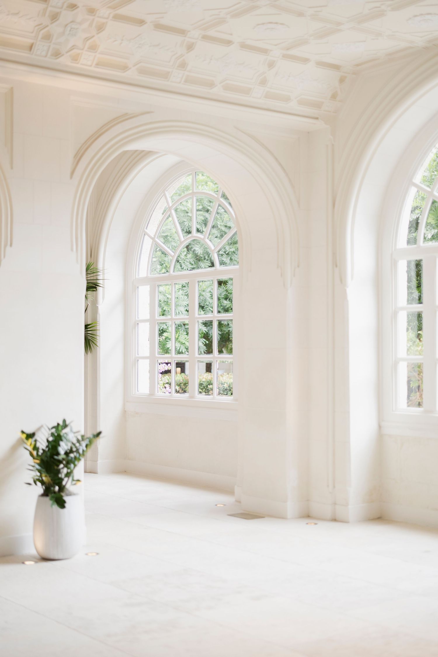 miami engagment session / courthouse wedding / downtown courthouse elopement