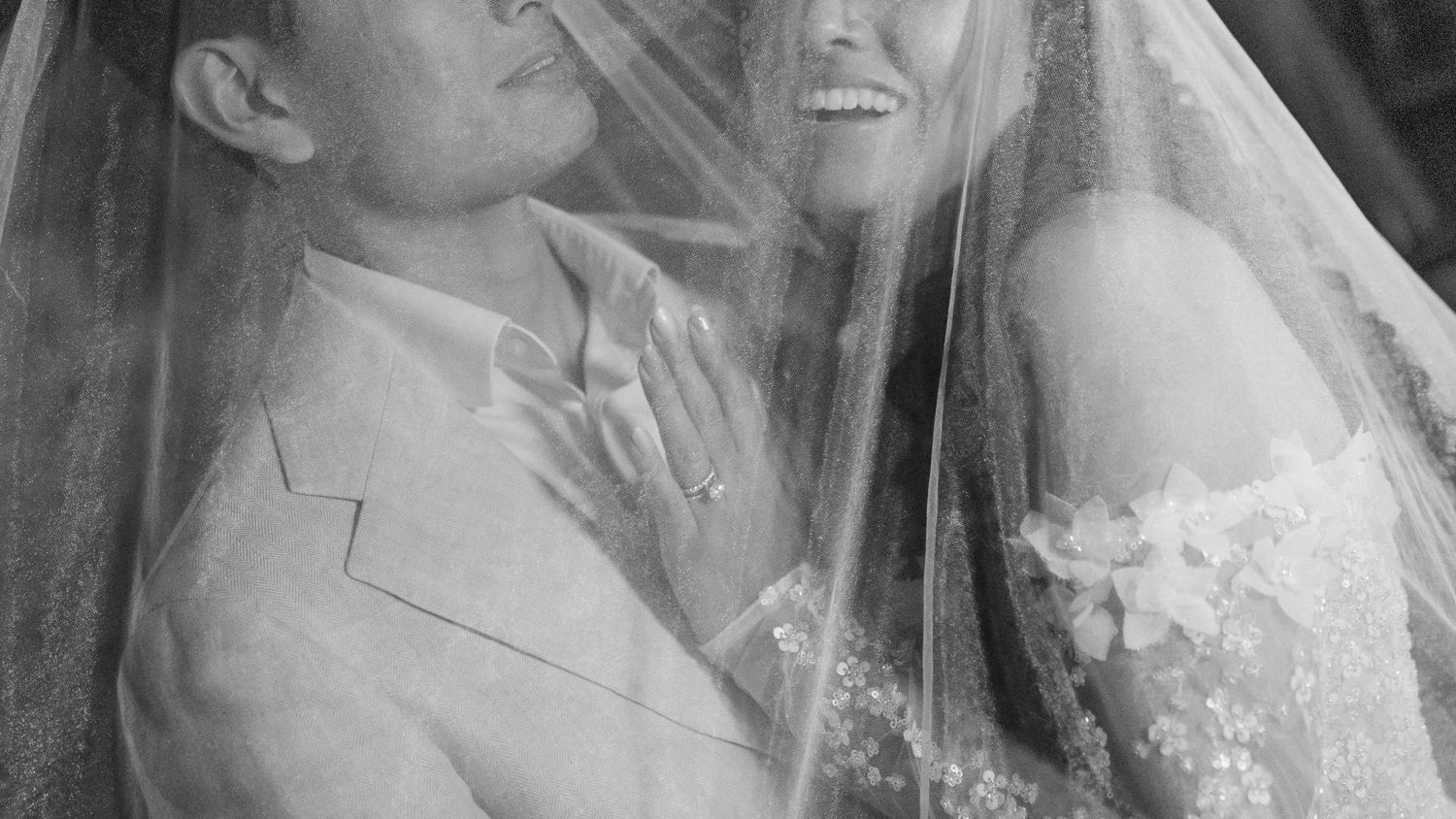 weddings, miami, under the veil shot, bride and groom, miami photographer, couples session, portrait photogrpahy, editorial photography