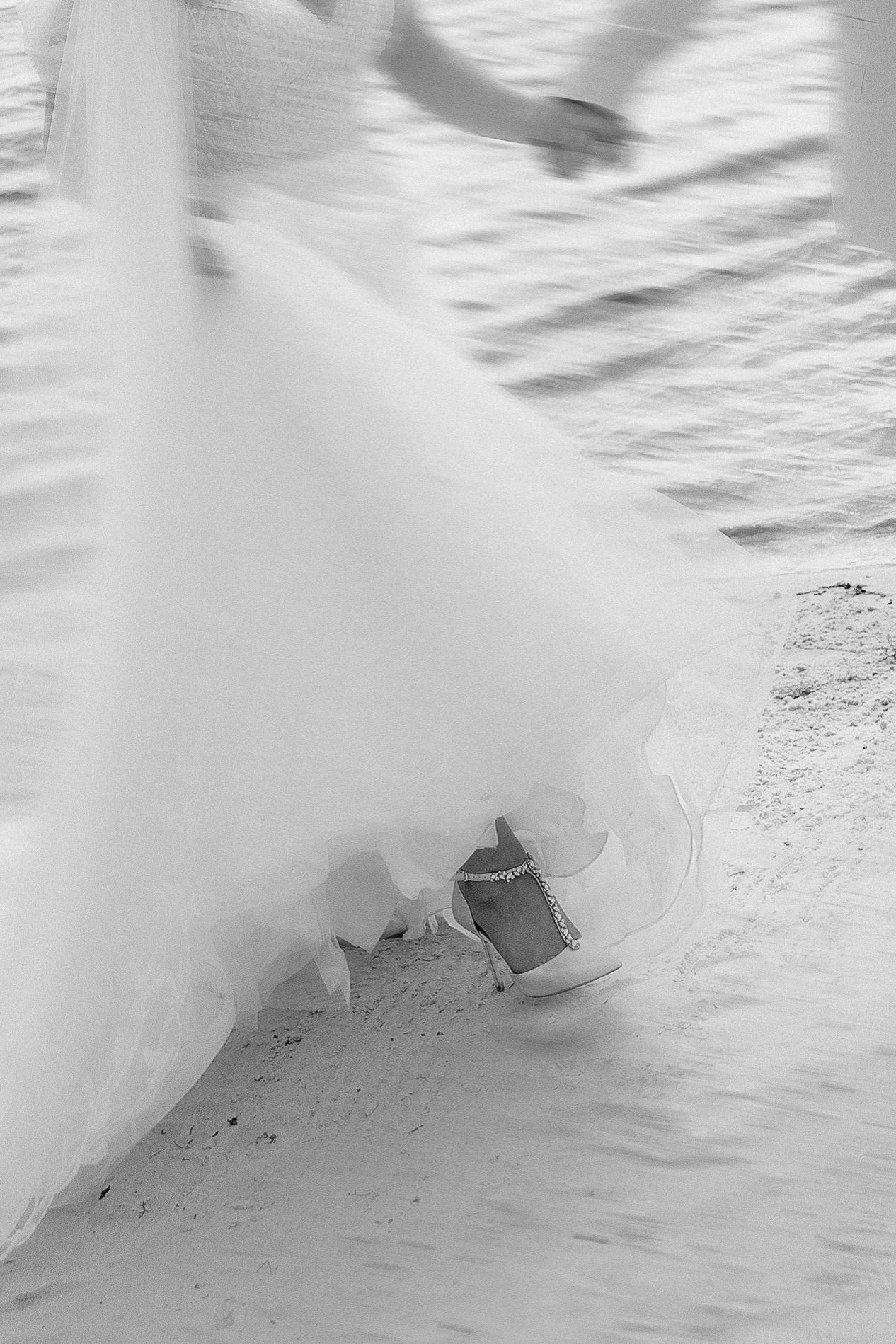 weddings, miami, under the veil shot, bride and groom, miami photographer, couples session, portrait photogrpahy, editorial photography