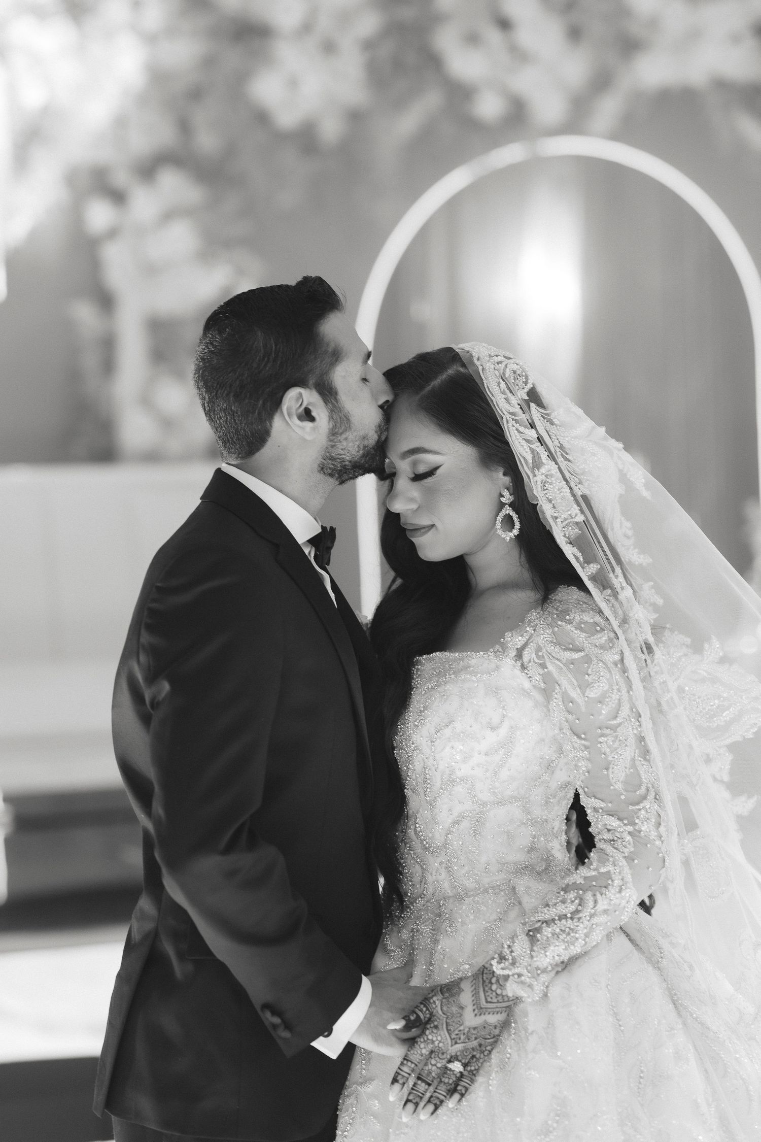 weddings, miami, under the veil shot, bride and groom, miami photographer, couples session, portrait photogrpahy, editorial photography