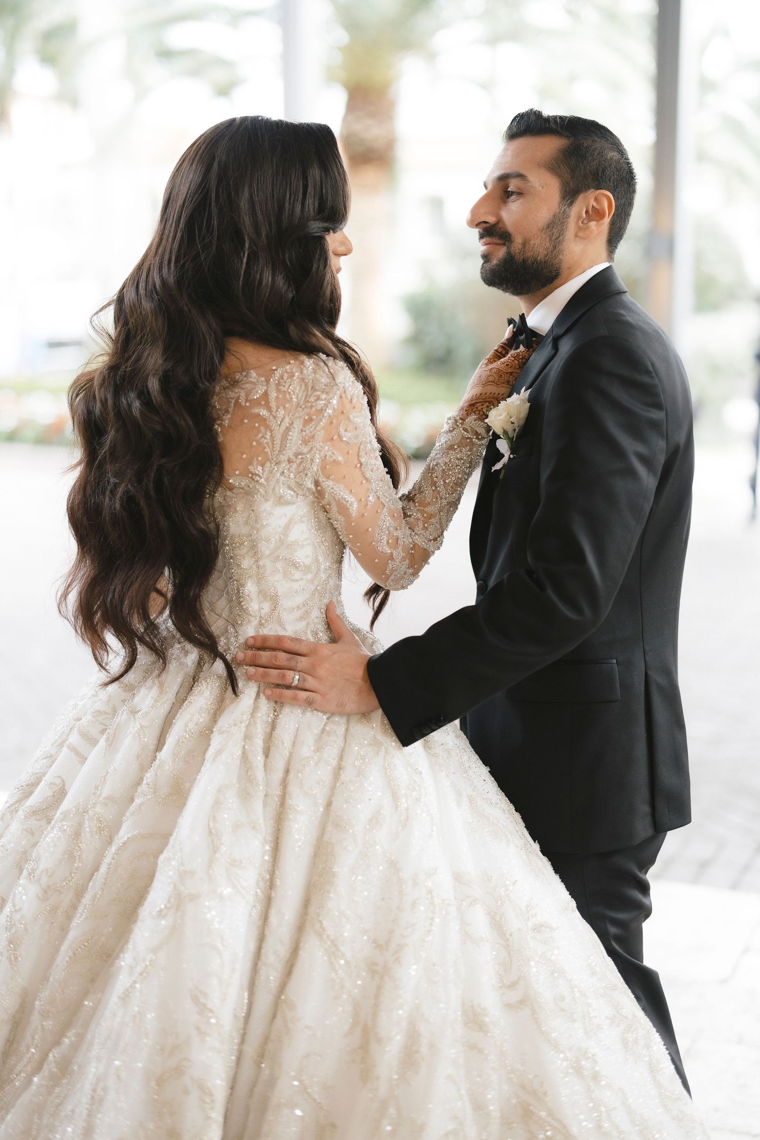 weddings, miami, under the veil shot, bride and groom, miami photographer, couples session, portrait photogrpahy, editorial photography