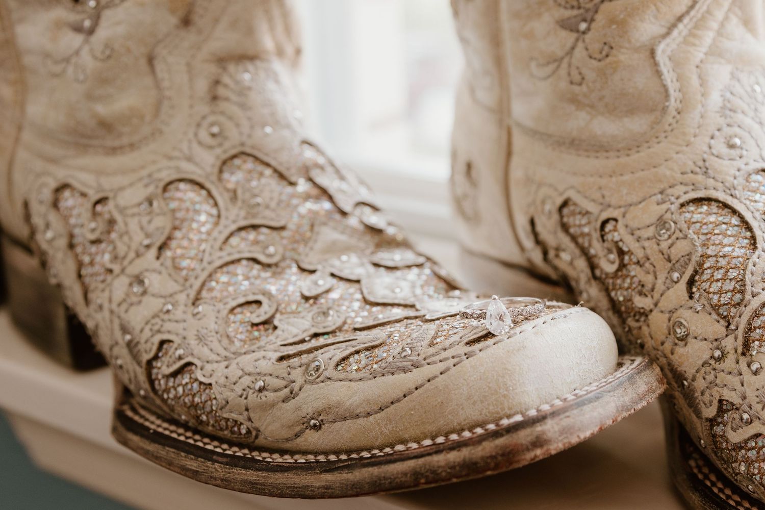 Fort Worth Courthouse Wedding Photographer