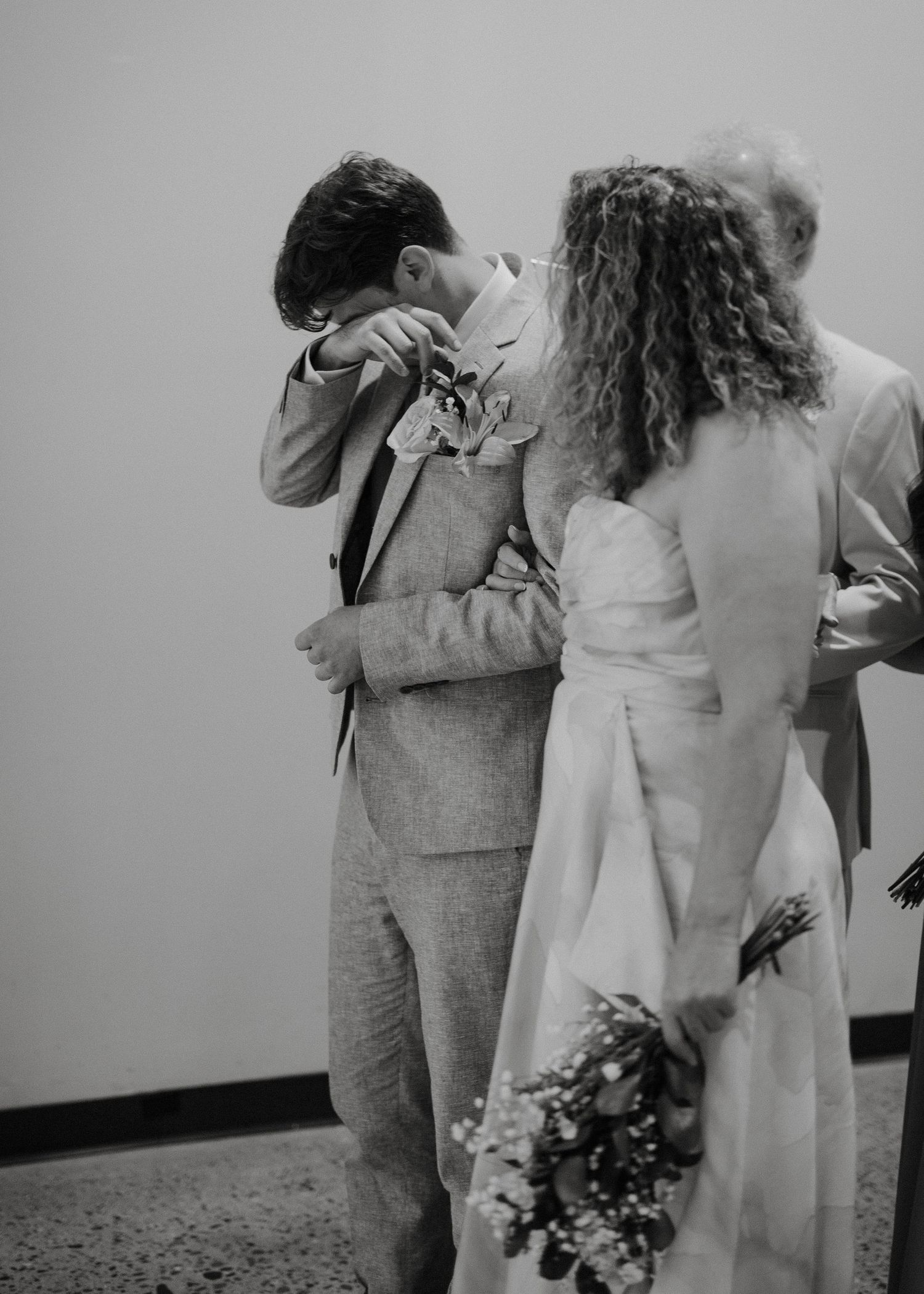 Emotional Wedding Photo
Midwest Wedding Photographer
Twin Cities Wedding Photo