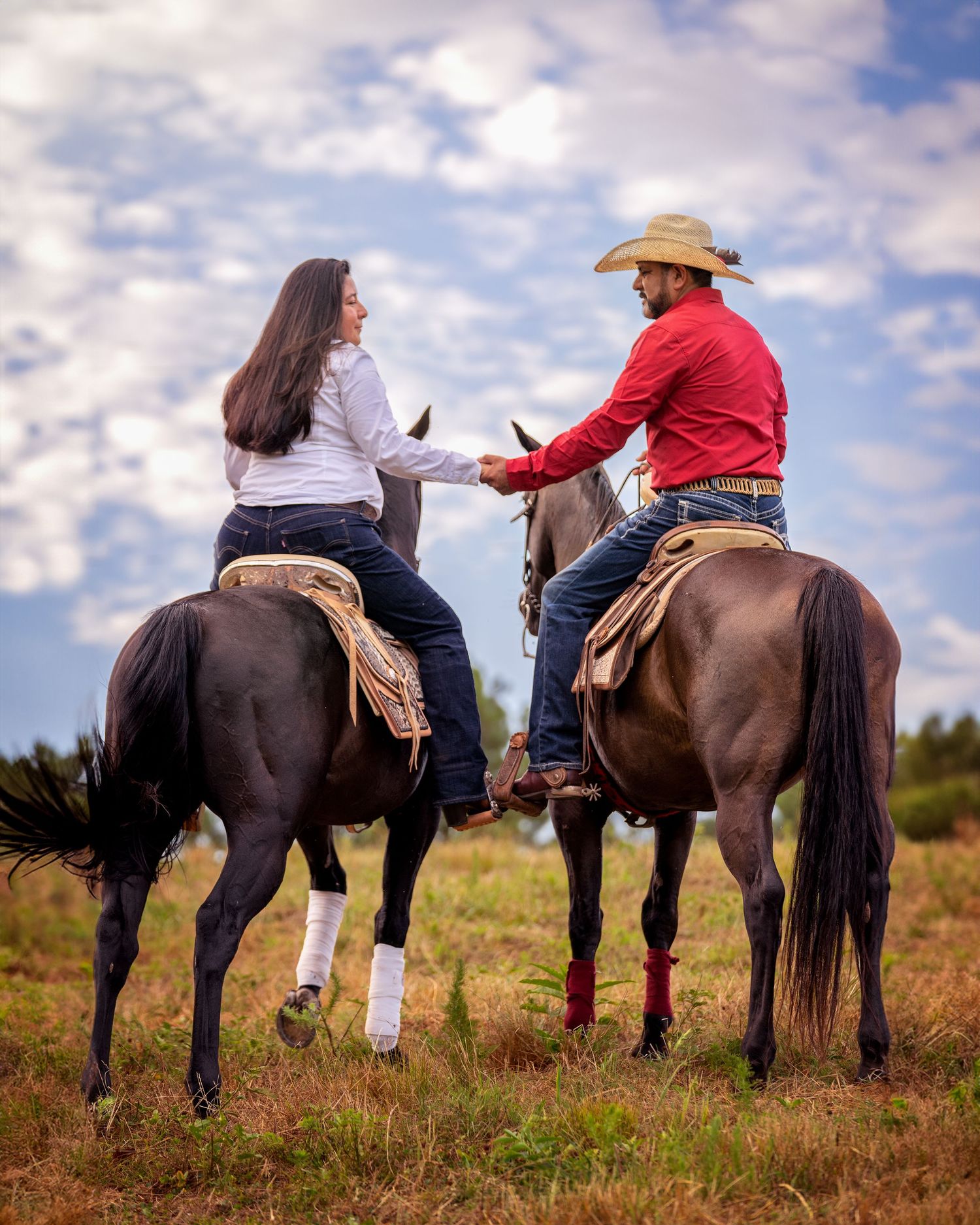 familia, family, sisters, brothers, granmather, grandfather, mother, father, mamá, papá, horses, couple, pareja, engagament,  compromiso