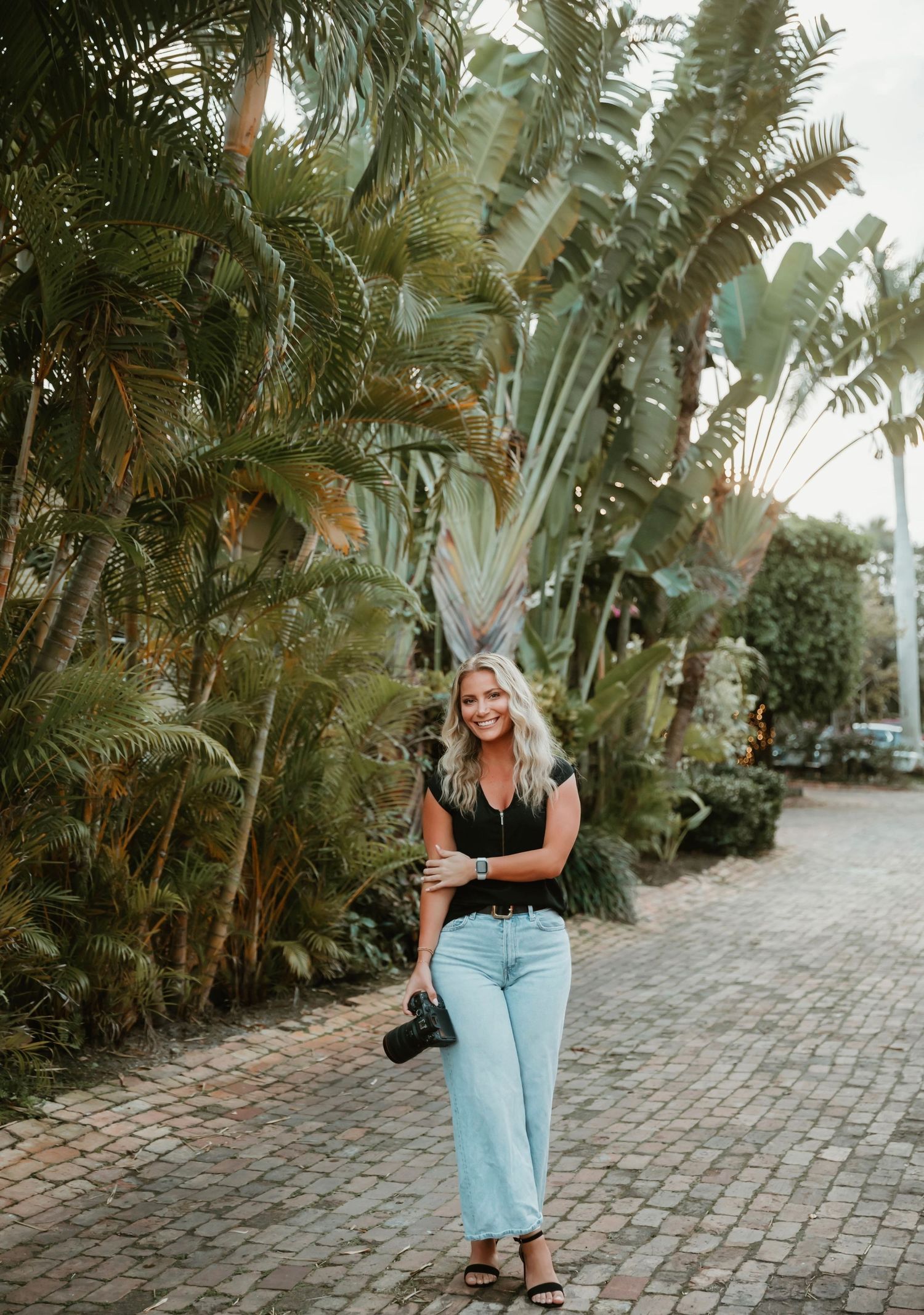 Maddie Richter Branding Photo