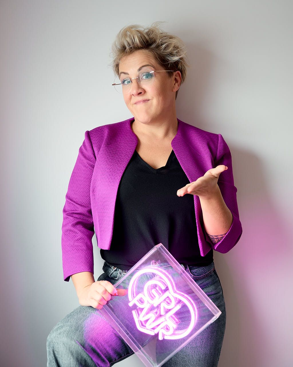 Photographe Personal Branding Yvelines : Clémence CEO France Inertage personnalité authentique en girl power