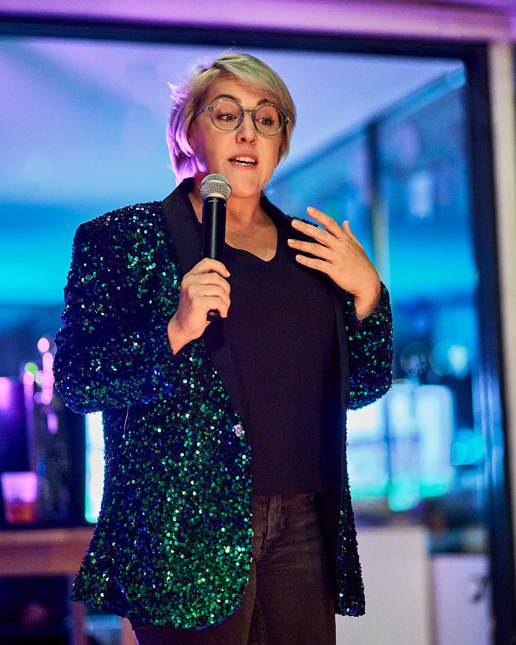 Photographe événement d'entreprise : France Inertage - discours du dirigent lors de la Soirée des 10 ans - Triel-sur-Seine - Yvelines