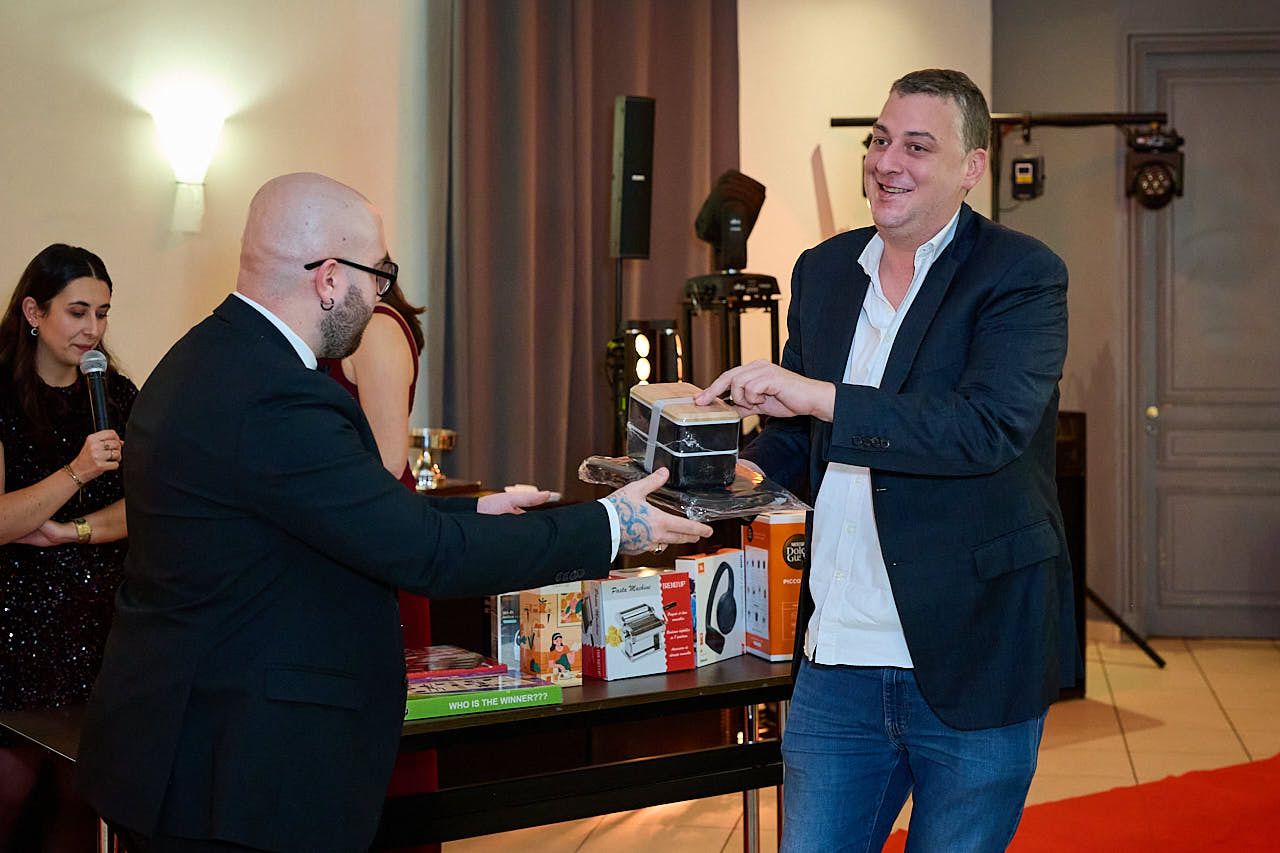 Photographe événement d'entreprise Yvelines: RG Distribution - Tombola - Soirée de fin d'année au Domaine de Bethemont - Yvelines