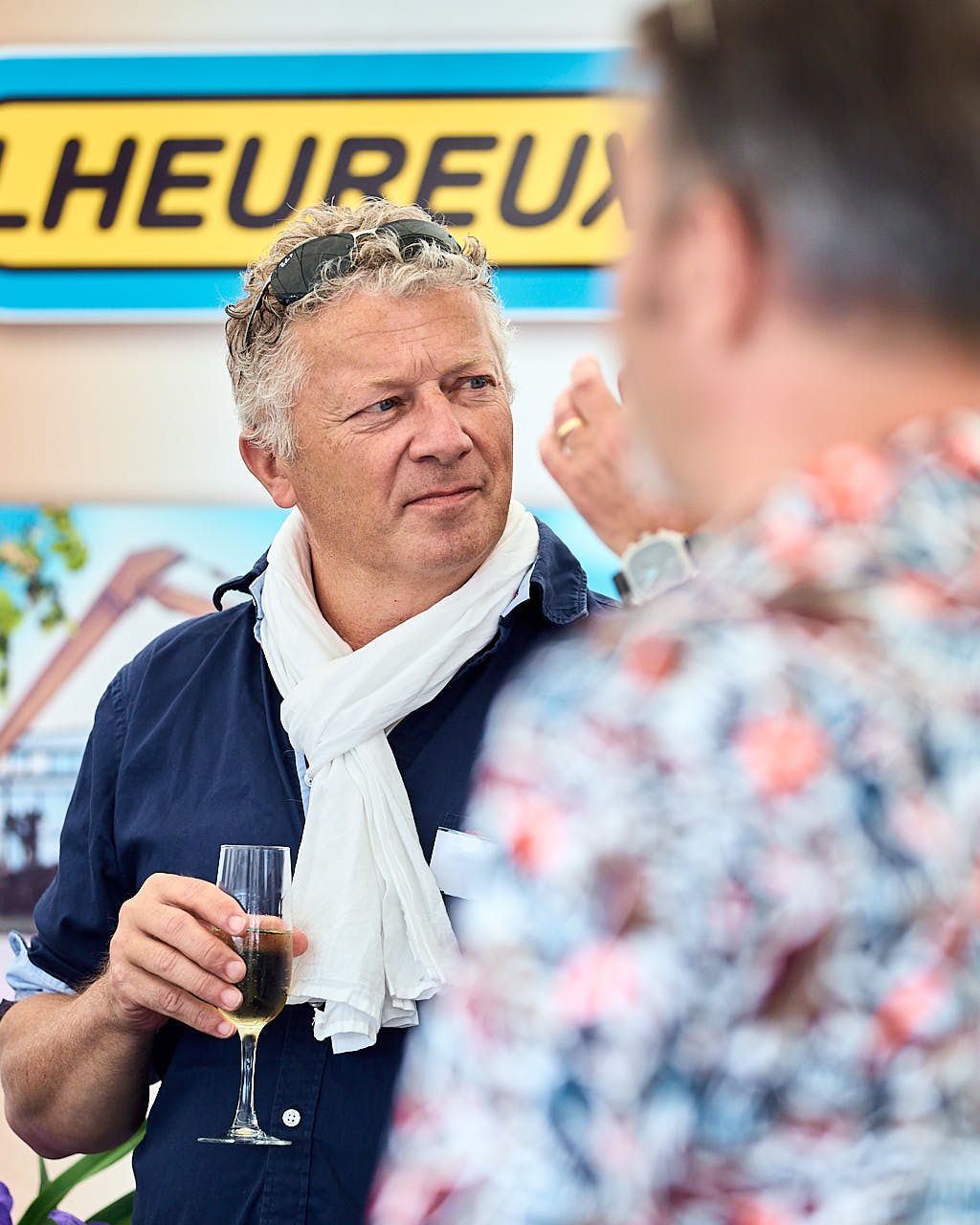 Photographe événement entreprise : Cinquantenaire Groupe Lheureux - Échanges entre clients - Les Essarts-le-Roi, Yvelines 2023