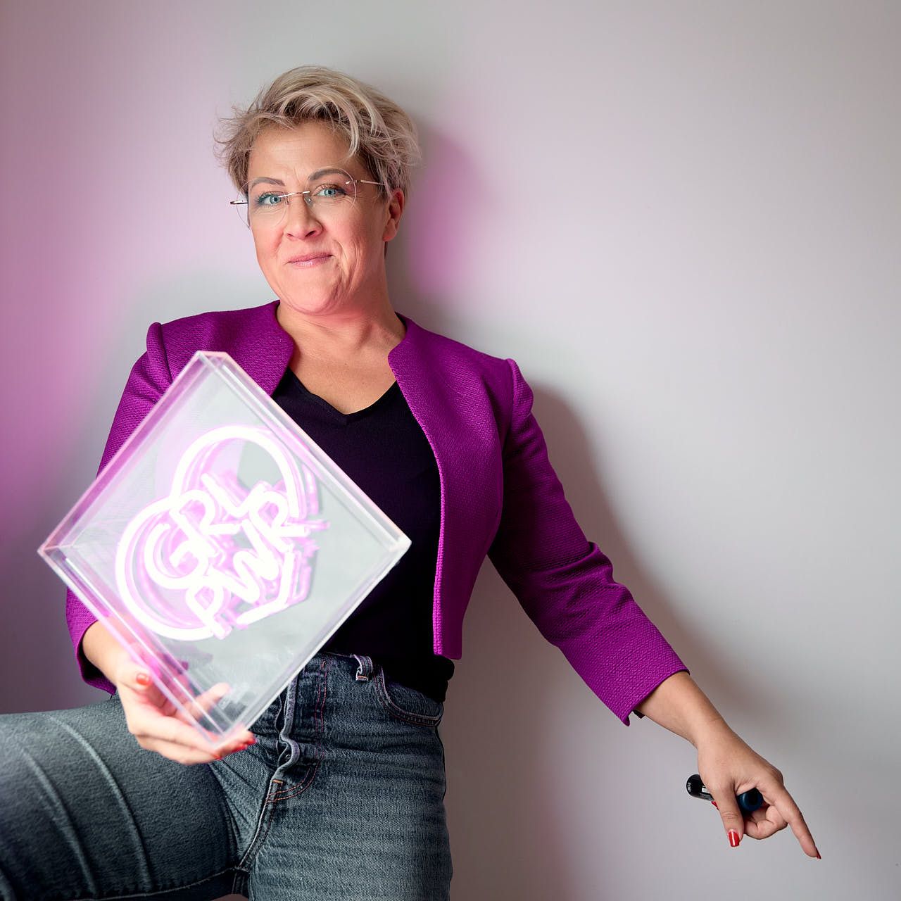 Photographe Personal Branding Yvelines : Clémence CEO France Inertage personnalité authentique en girl power