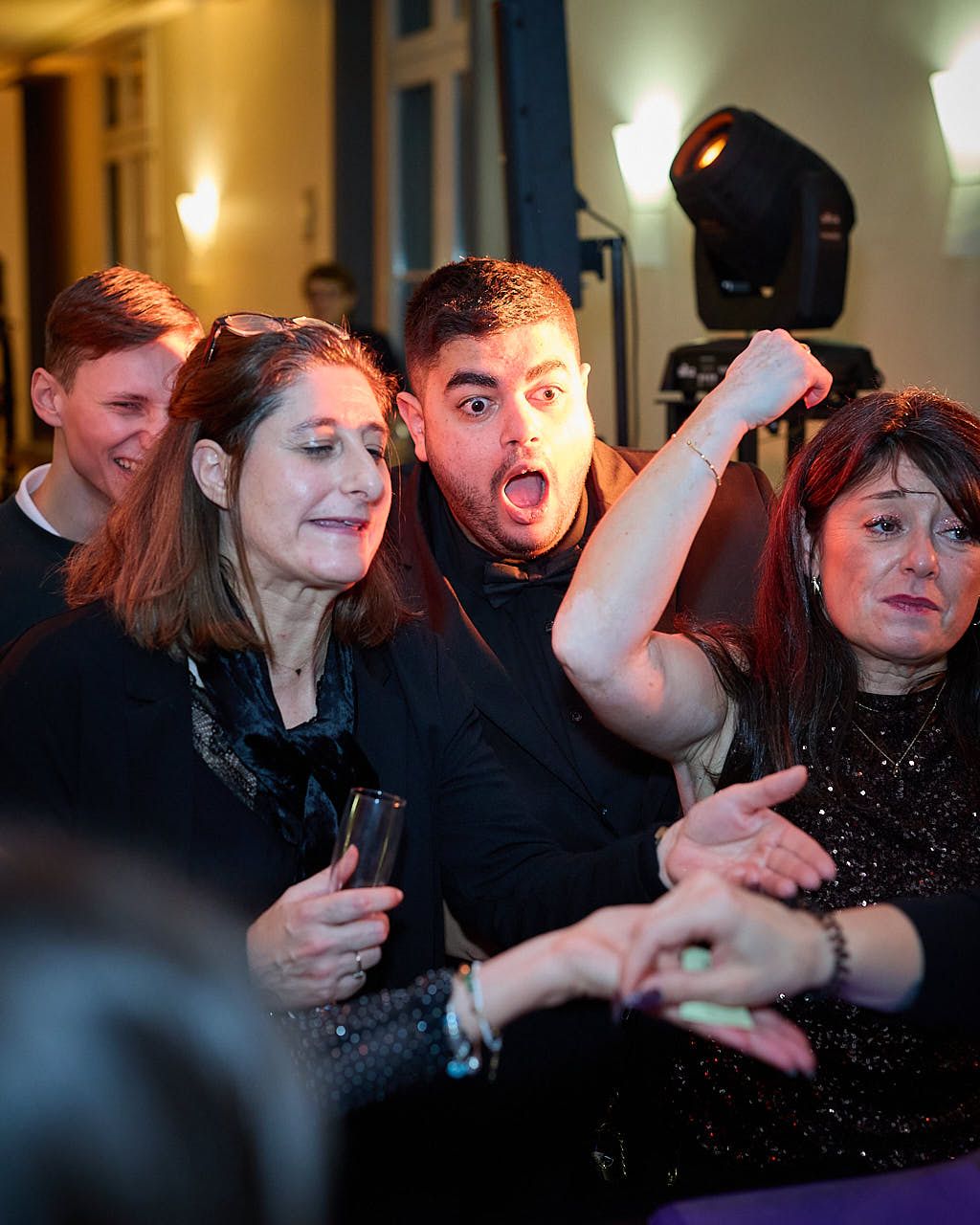 Photographe événement d'entreprise Yvelines: RG Distribution - Animation Cinema - Soirée de fin d'année au Domaine de Bethemont - Yvelines