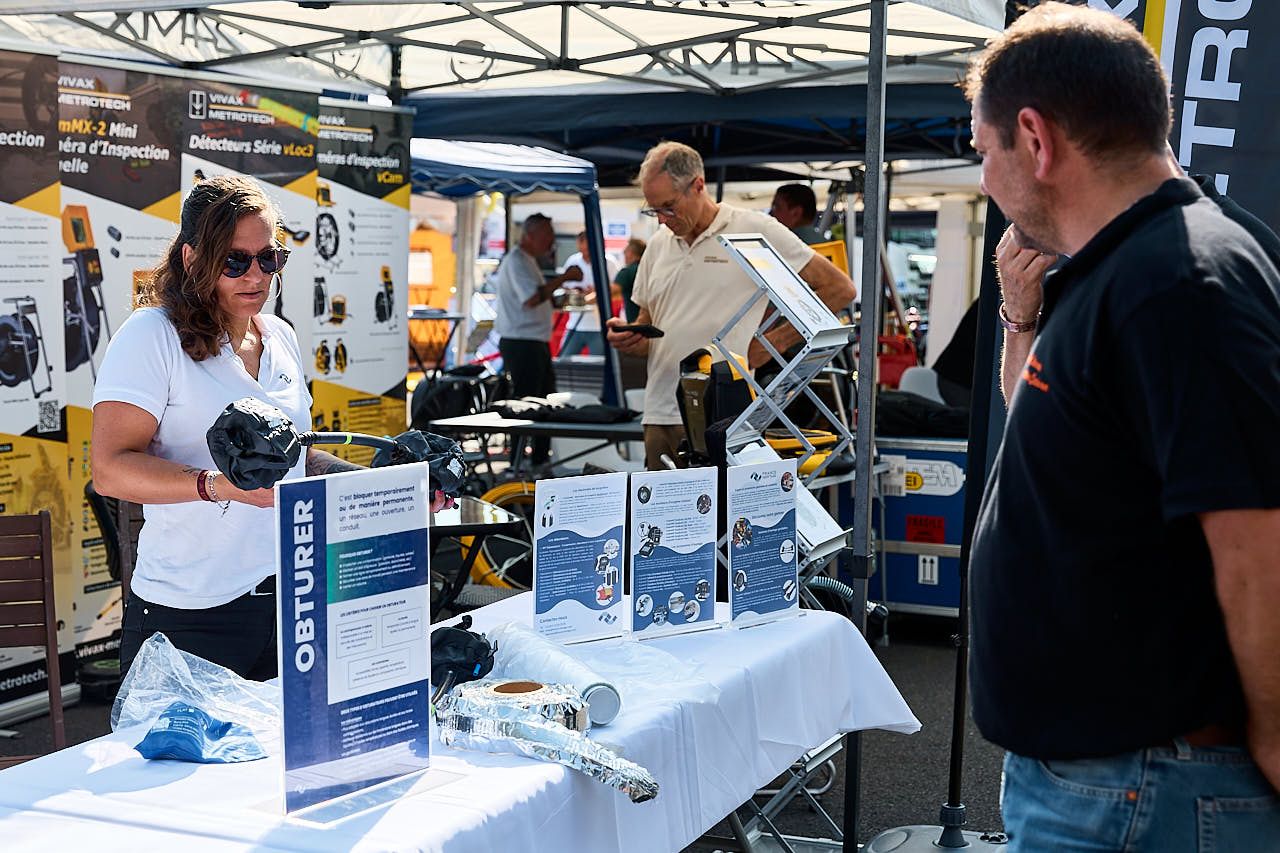 Photographe événement d'entreprise Yvelines : Stand France Inertage - Journée Portes Ouvertes Envirmat 2025 - Achères