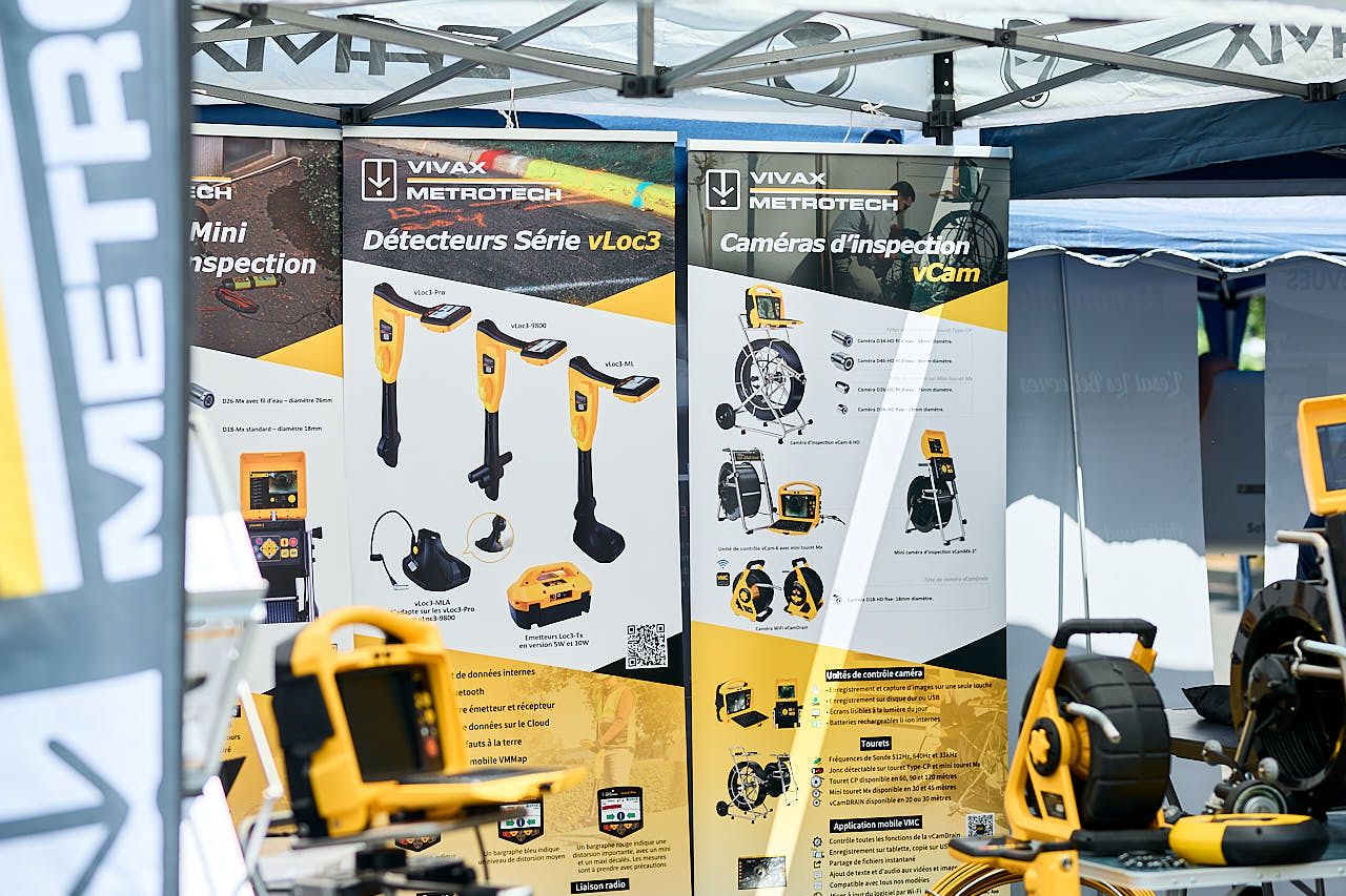 Photographe événement d'entreprise Yvelines : Stand Vivax Metrotech - Journée Portes Ouvertes Envirmat 2025 à Achères