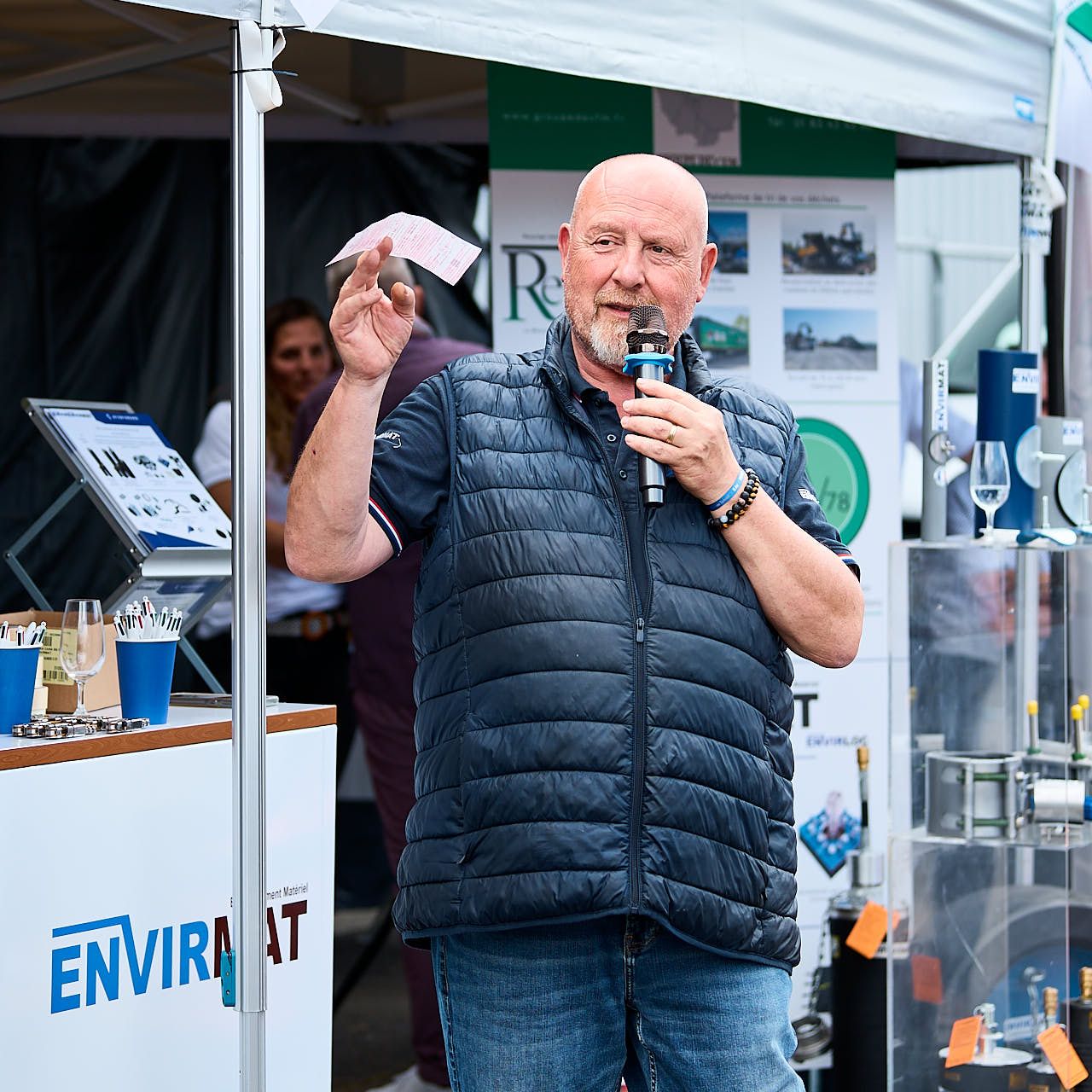 Photographe événement d'entreprise : Tombola pendant la Journée Portes Ouvertes Envirmat 2024 - Achères - Yvelines, 2024