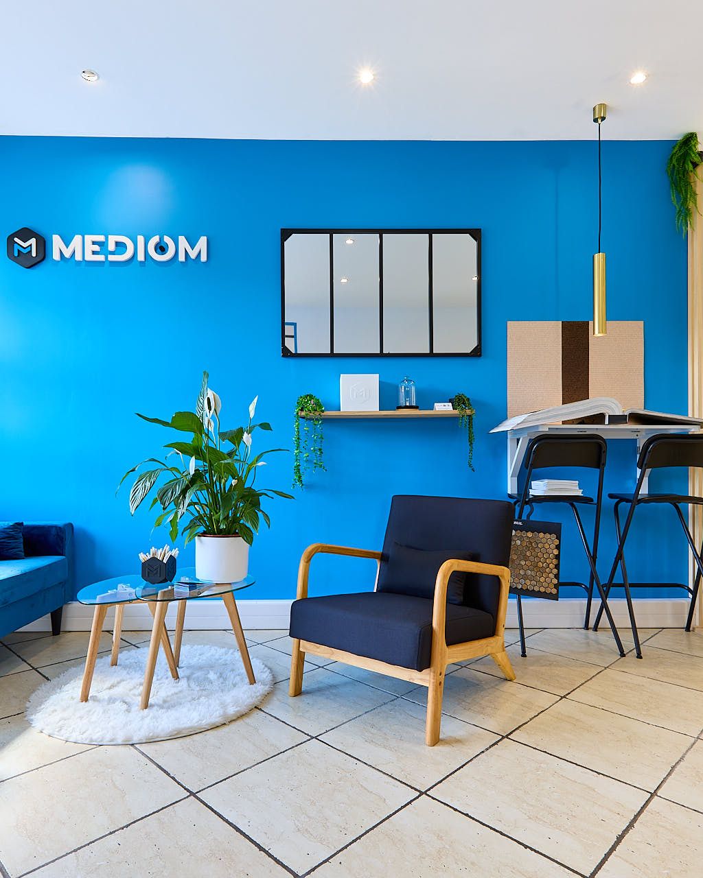 Photographe reportage entreprise Yvelines - Intérieur agence Mediom espace client La Queue-les-Yvelines