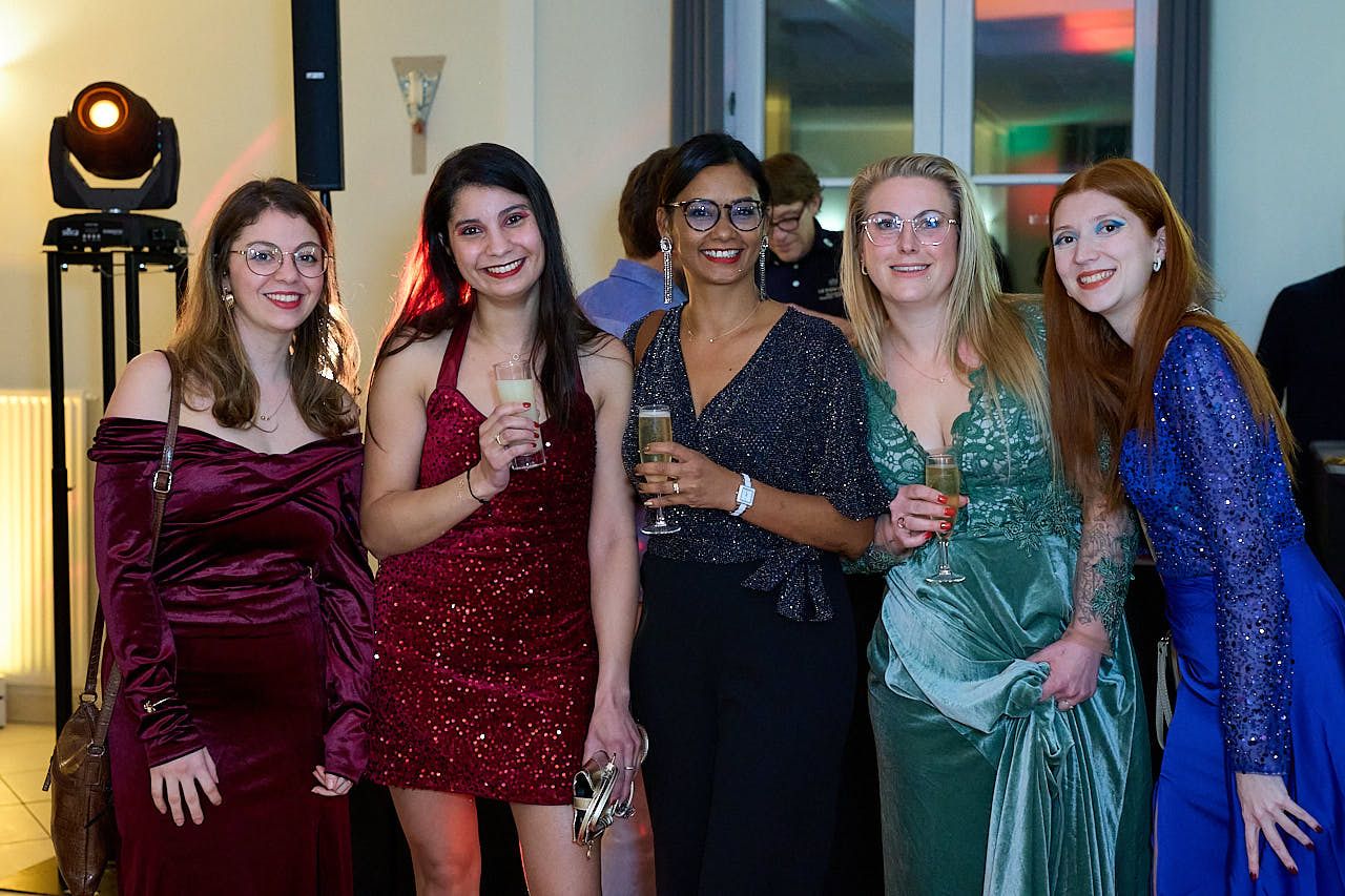 Photographe événement d'entreprise Yvelines: RG Distribution - Ambiance - Soirée de fin d'année au Domaine de Bethemont - Yvelines