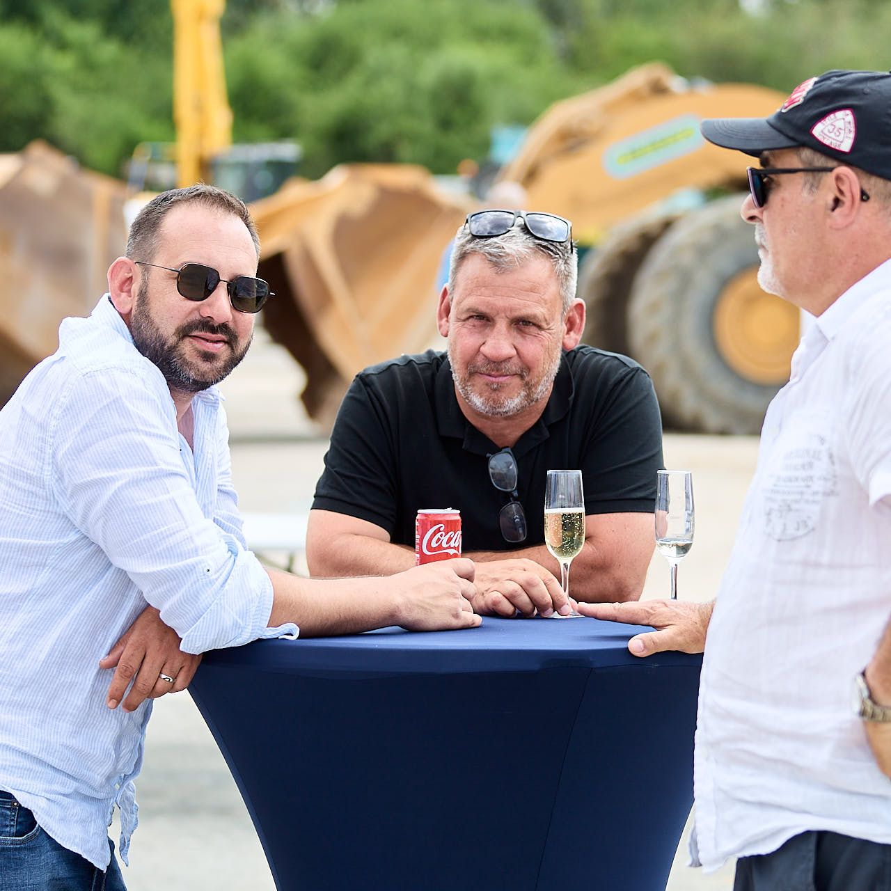 Photographe événement entreprise : Cinquantenaire Groupe Lheureux - Moments conviviaux cocktail - Les Essarts-le-Roi, Yvelines 2023