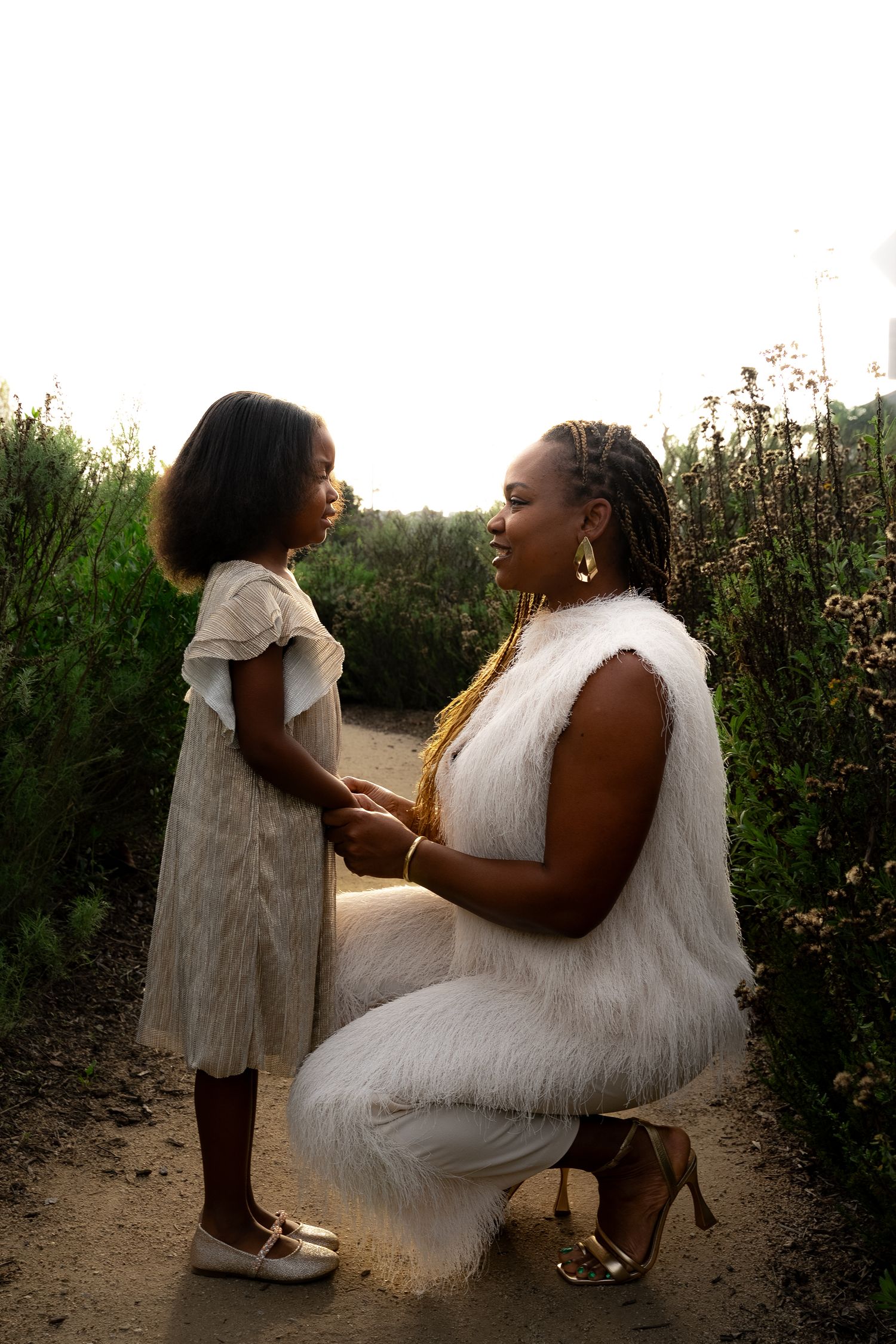 relaxed family portraits and docu-style candids