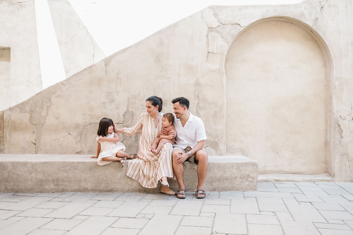 Family photoshoot in Old Dubai