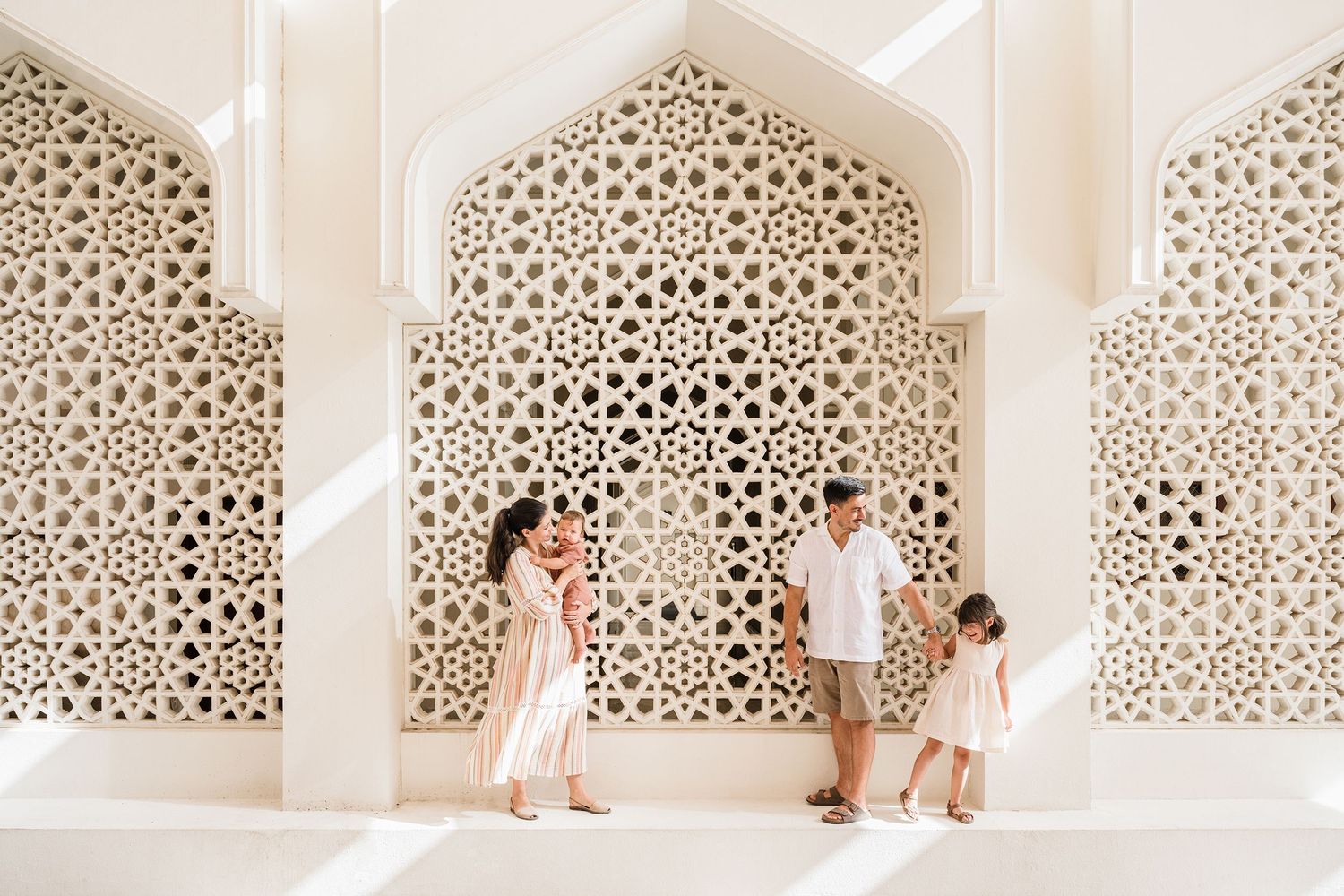 Family photoshoot in Old Dubai