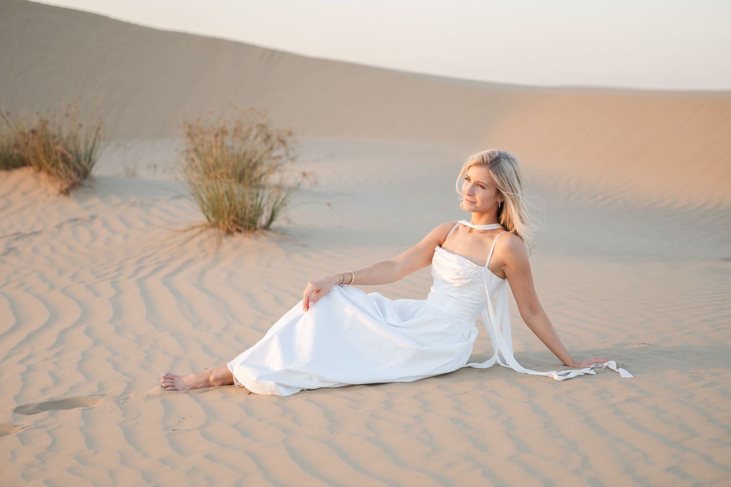 Engagement photoshoot desert Dubai Abu Dhabi Celine Grassy Photography