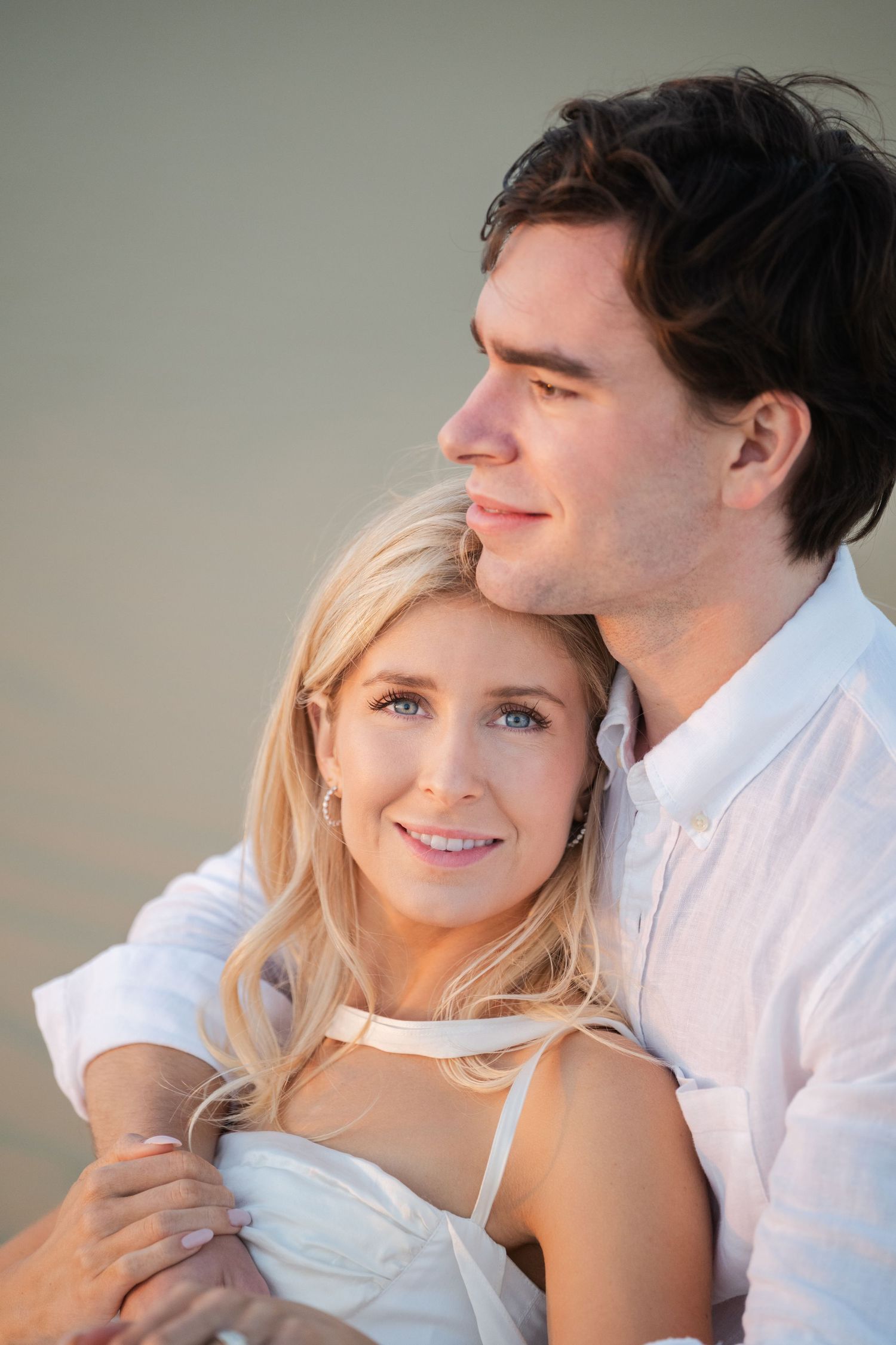 Engagement photoshoot desert Dubai Abu Dhabi Celine Grassy Photography