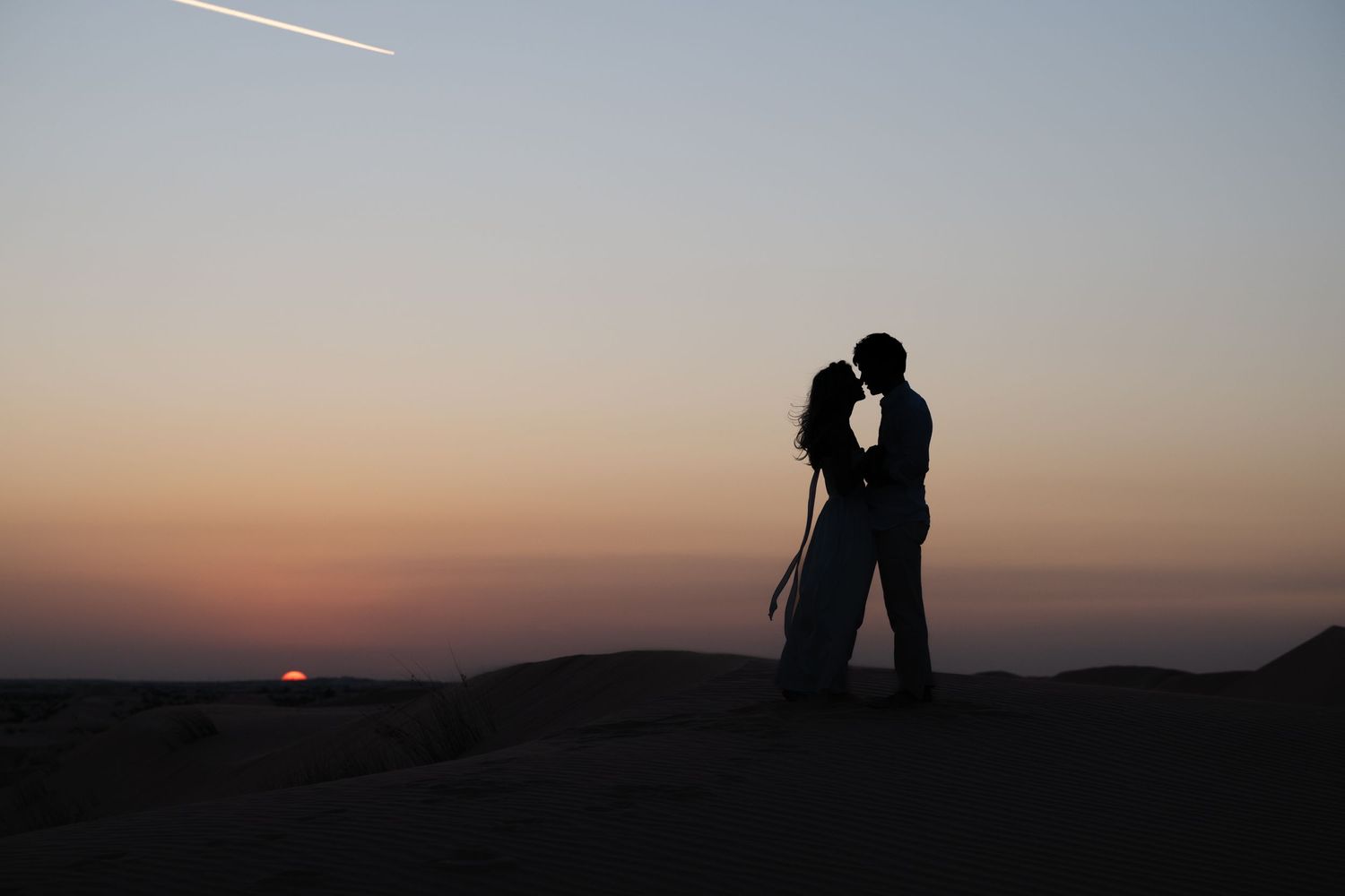 Engagement photoshoot desert Dubai Abu Dhabi Celine Grassy Photography