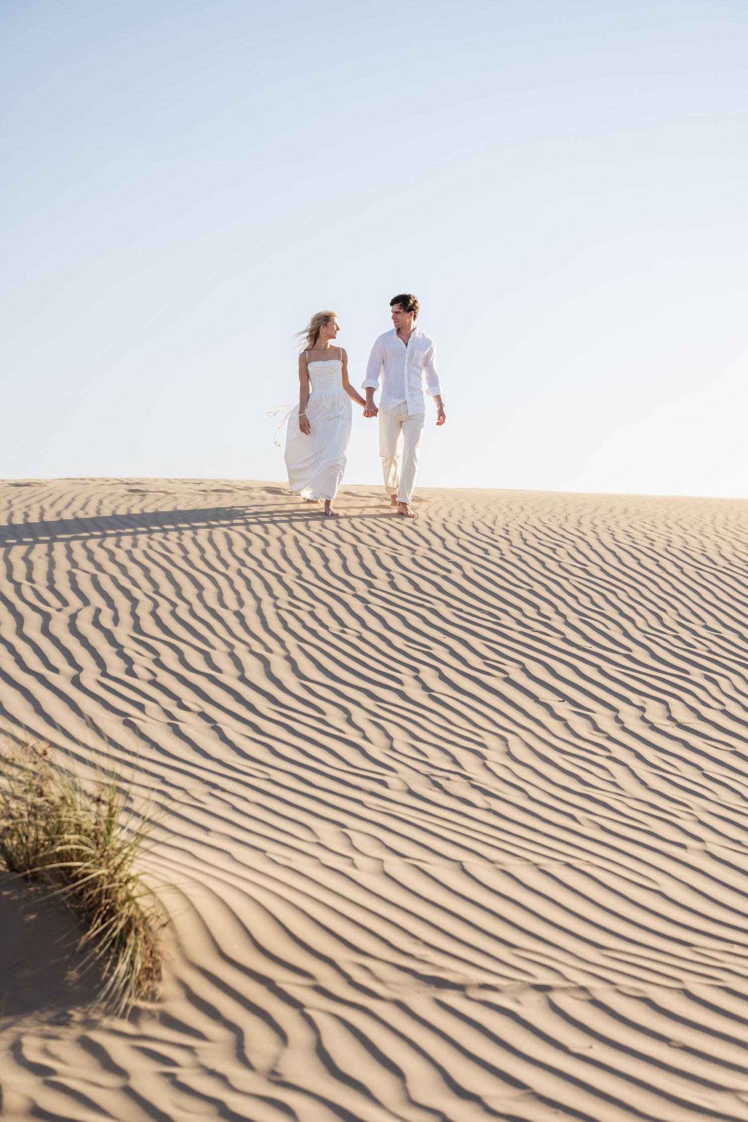 Engagement photoshoot desert Dubai Abu Dhabi Celine Grassy Photography