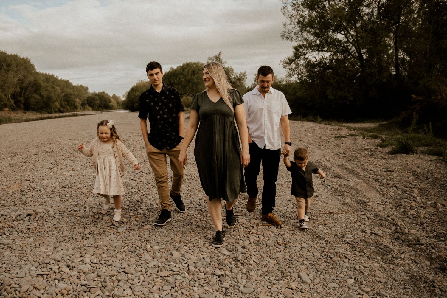 couples, elopements, family photographer, timaru photographer, Tekapo photographer, south Canterbury photographer, lifestyle photographer,