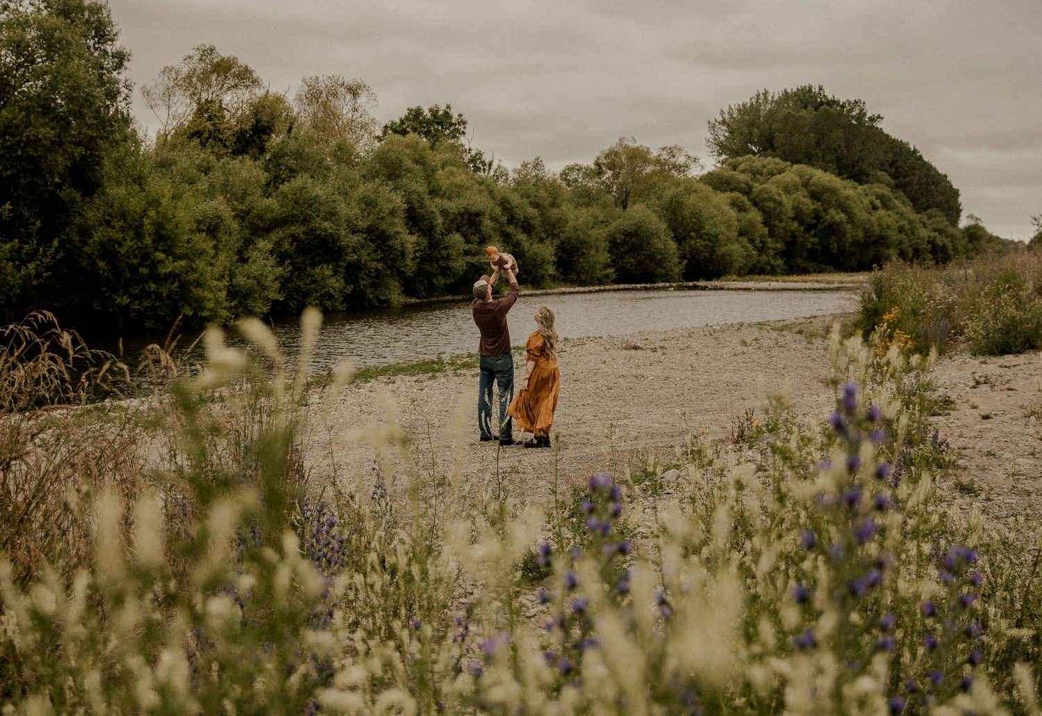 couples, elopements, family photographer, timaru photographer, Tekapo photographer, south Canterbury photographer, lifestyle photographer,