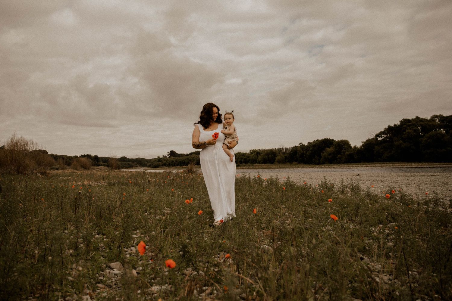 couples, elopements, family photographer, timaru photographer, Tekapo photographer, south Canterbury photographer, lifestyle photographer,