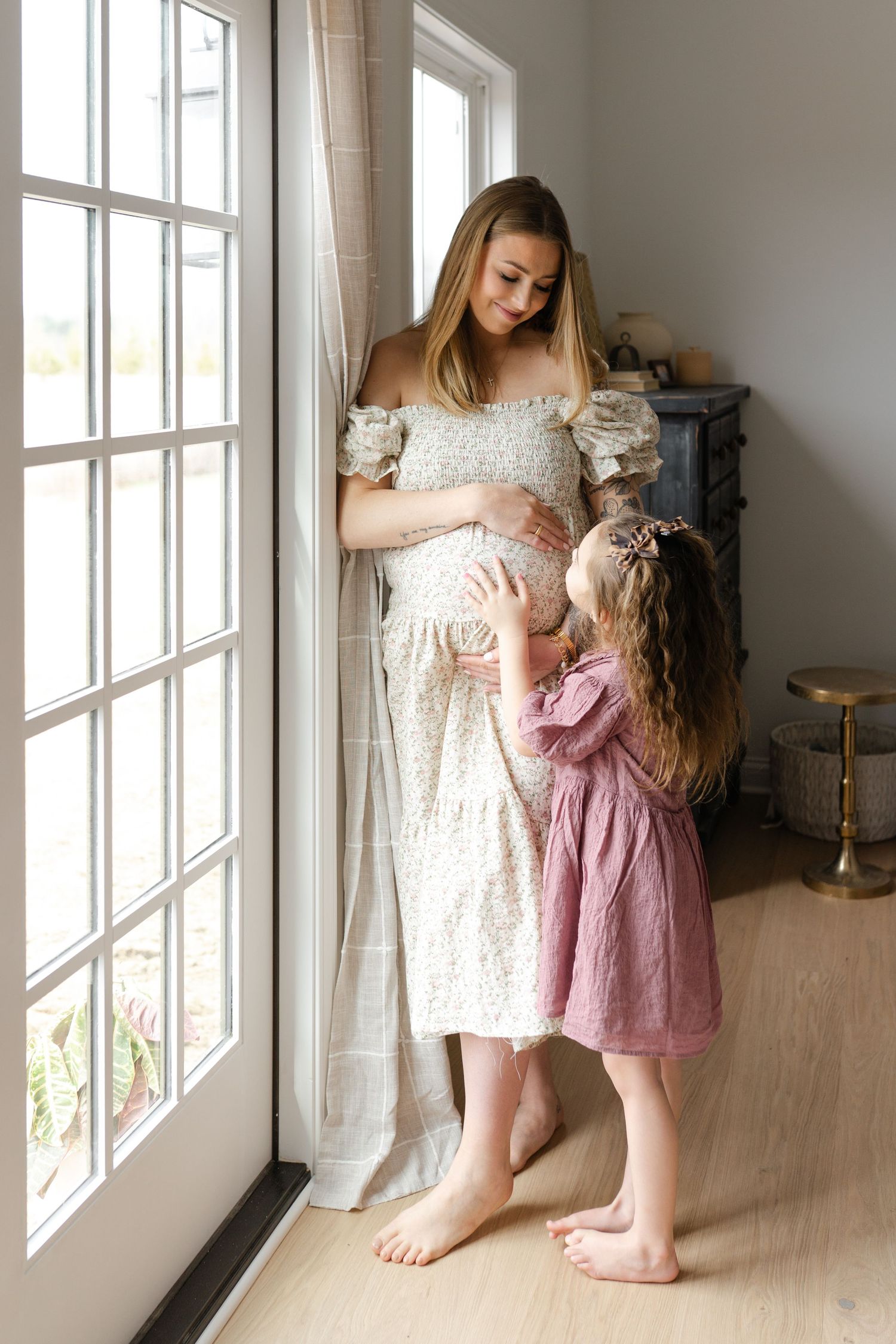 In-Home Maternity Session in Valparaiso, Indiana near Chicago