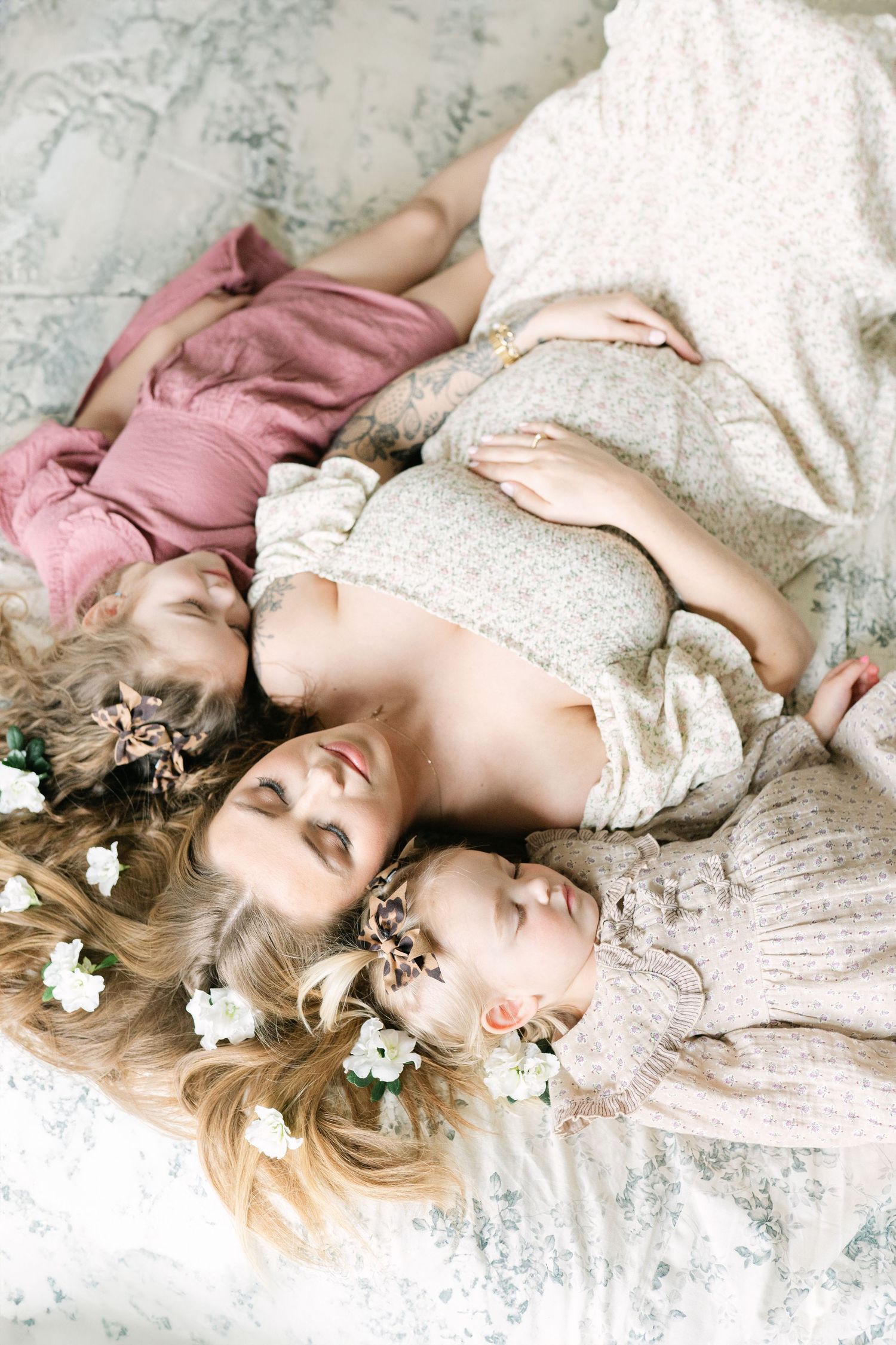 In-Home Maternity Session in Valparaiso, Indiana near Chicago