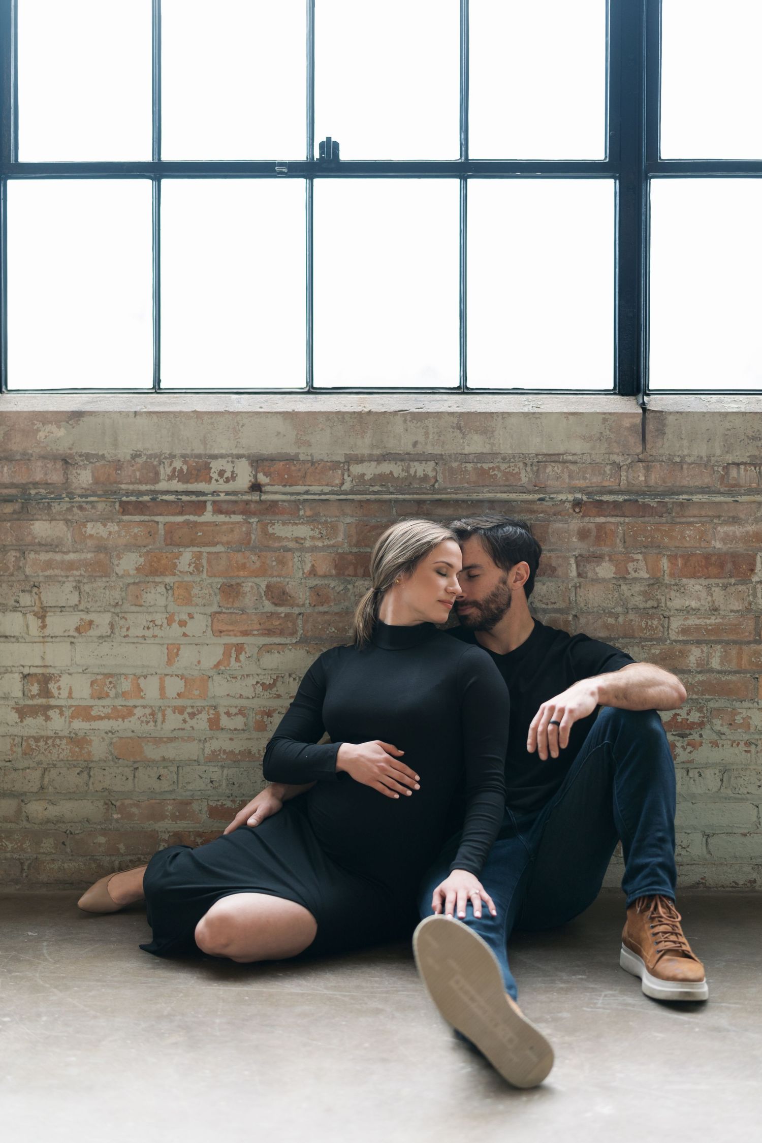 Studio maternity photographer in Valparaiso, Indiana capturing timeless pregnancy portraits.