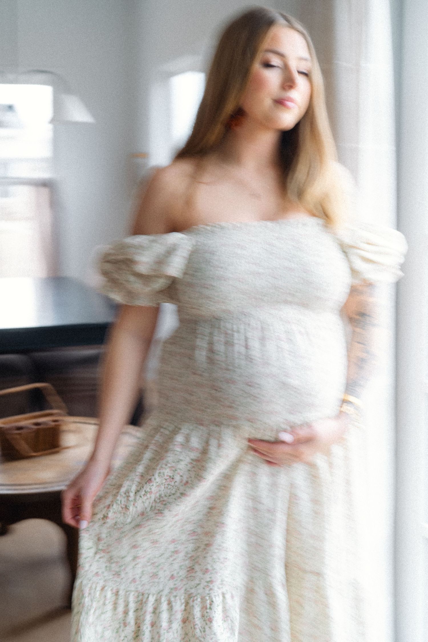 In-Home Maternity Session in Valparaiso, Indiana near Chicago