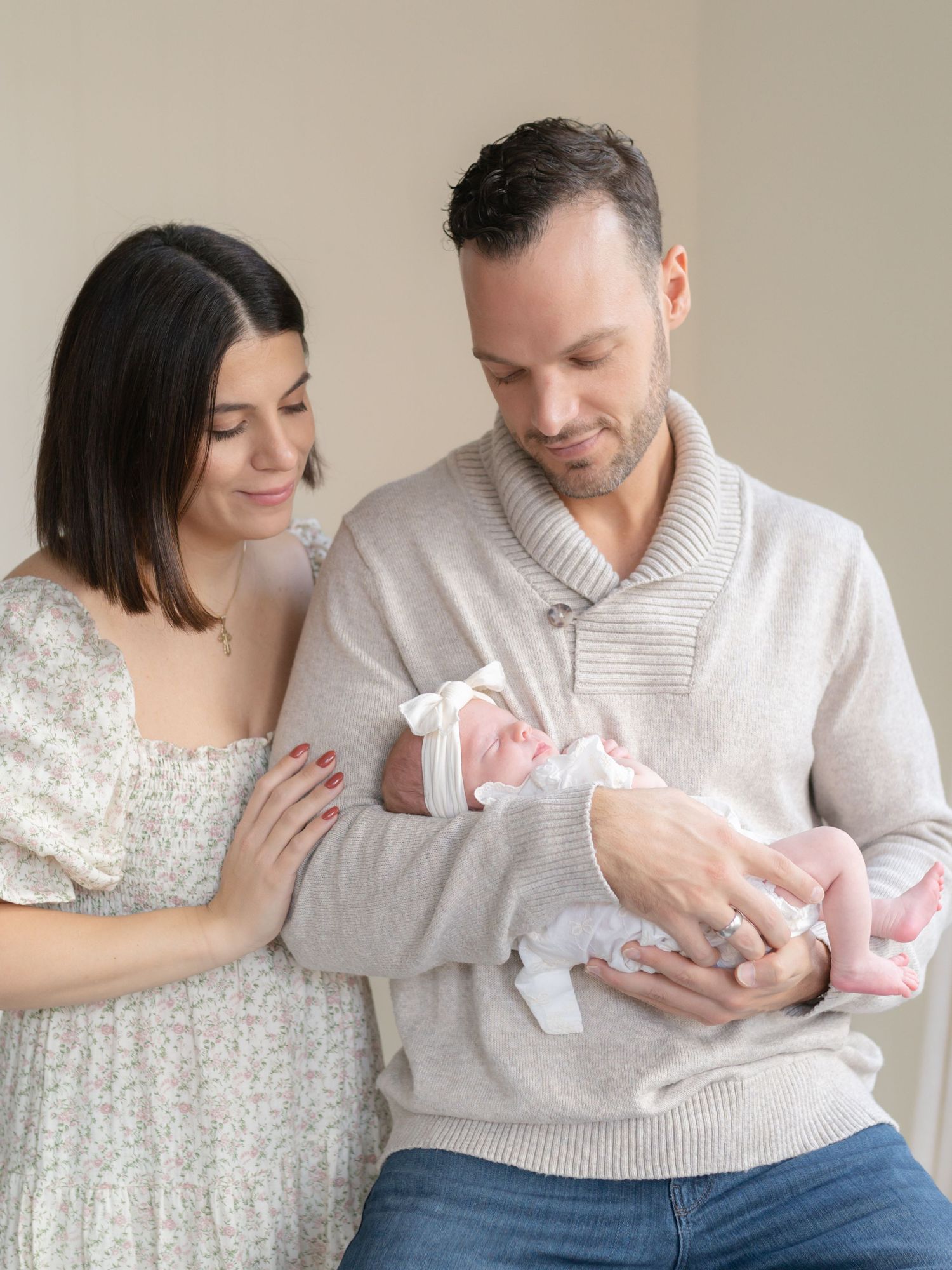 Clean and natural newborn portraits taken in a Valparaiso, Indiana studio for modern mothers