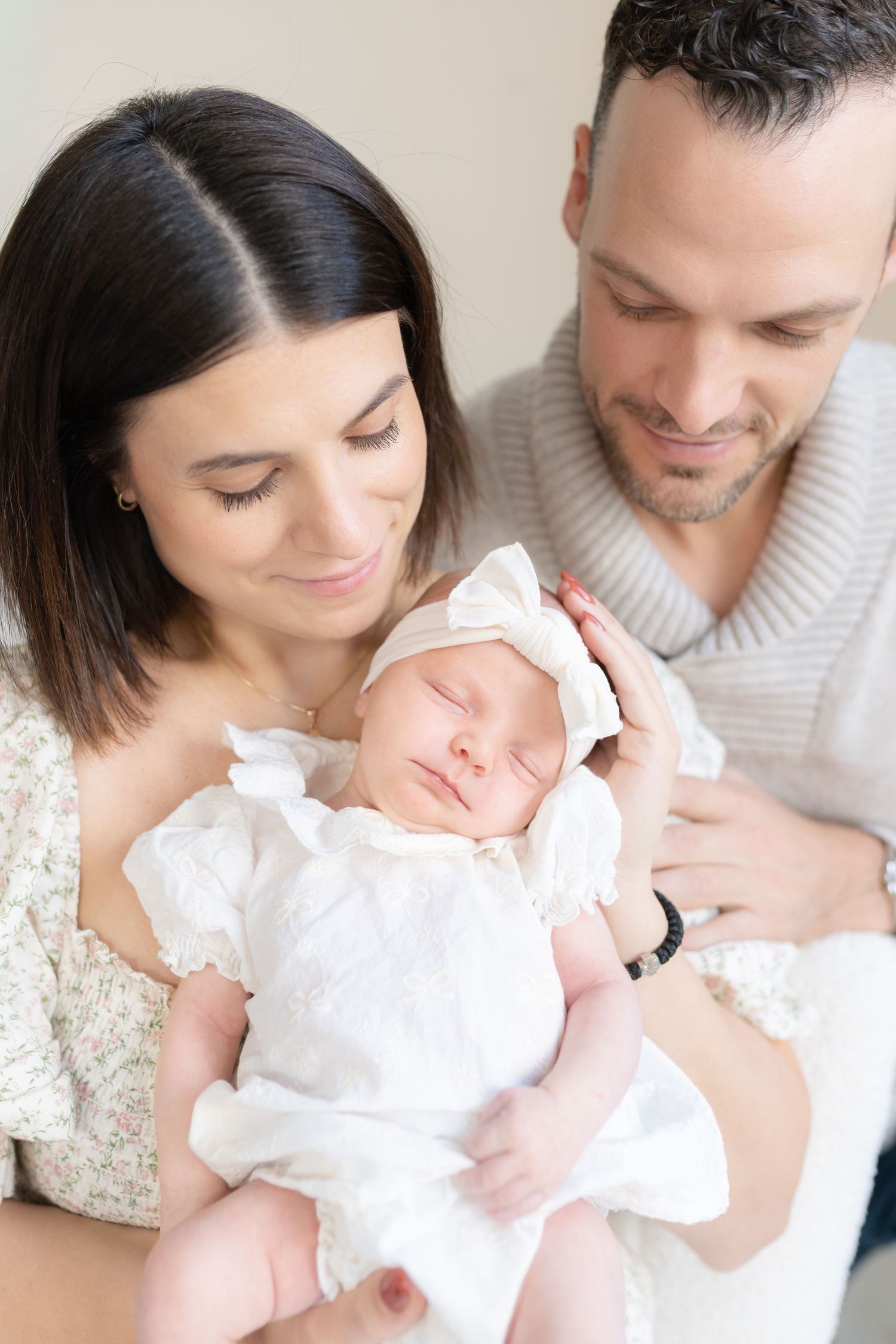 Valparaiso, Indiana newborn photographer capturing soft, natural studio portraits of a newborn baby.