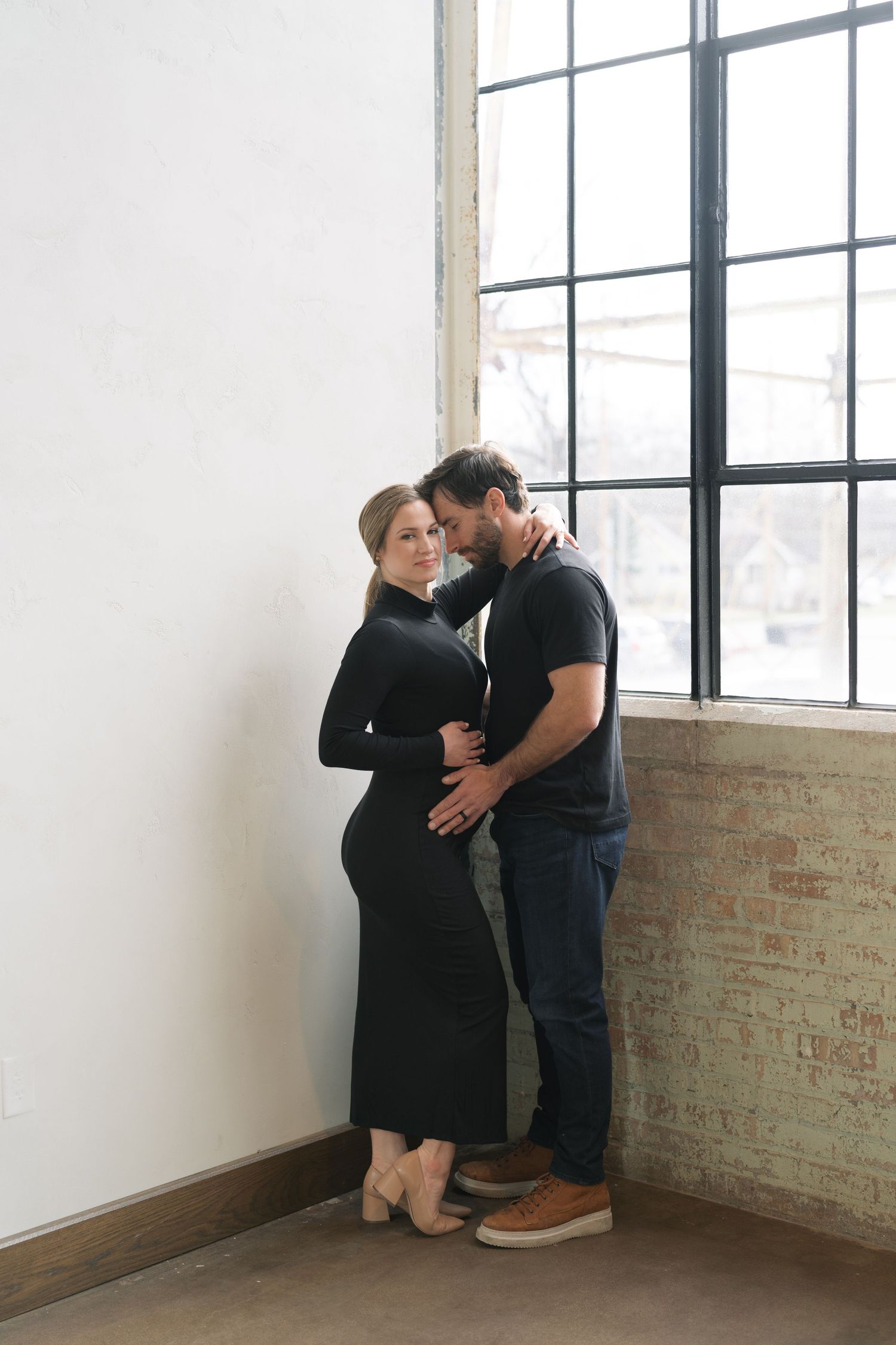Studio maternity photographer in Valparaiso, Indiana capturing timeless pregnancy portraits.