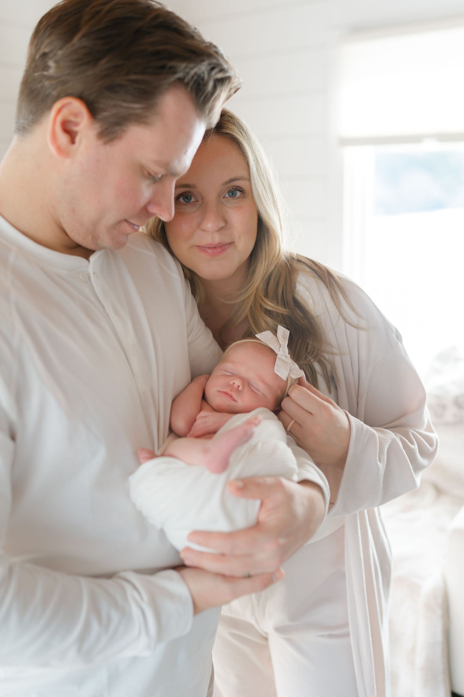 Newborn photos in home in valparaiso indiana